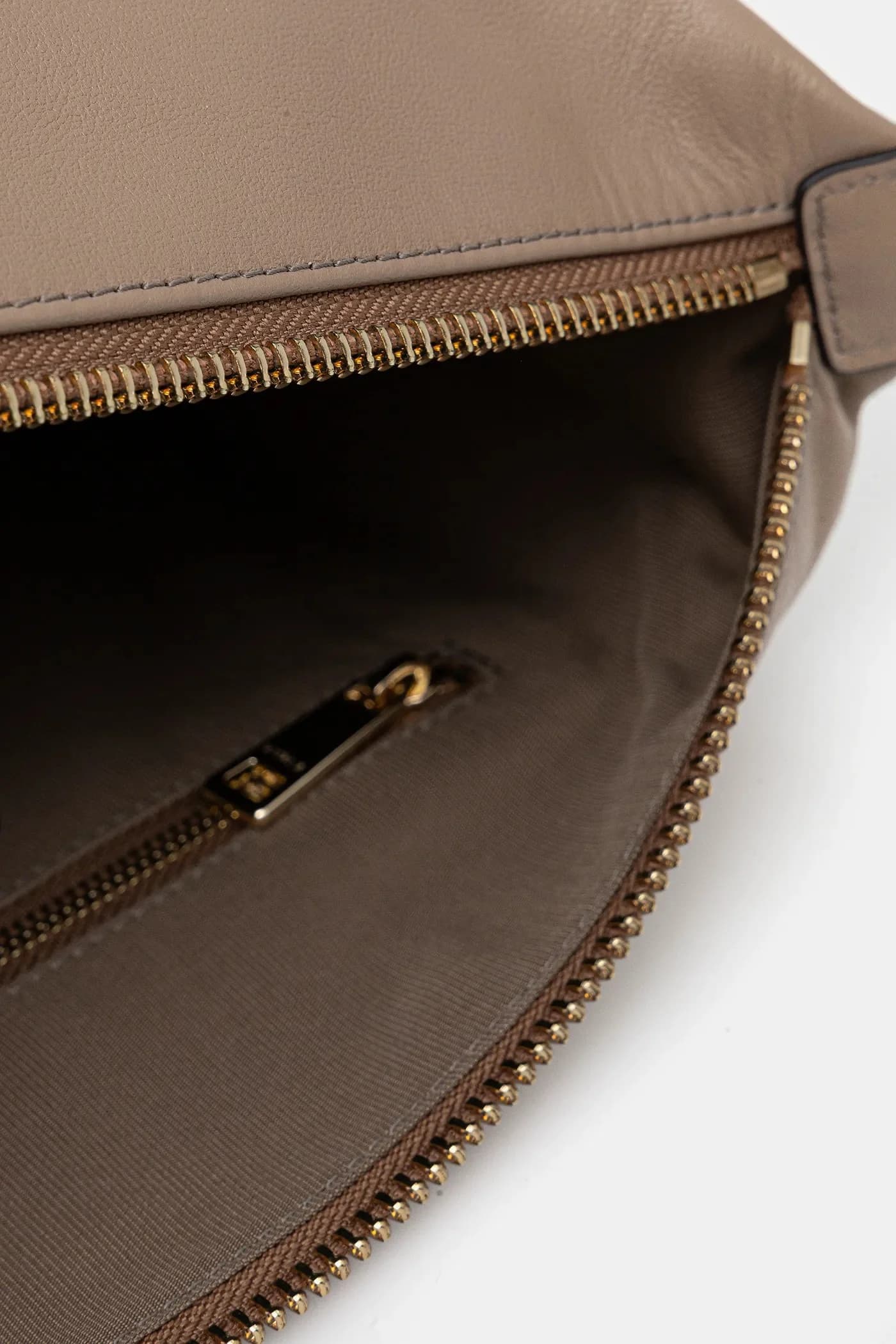 Кожаная сумка Tonie M Hobo - фото 5