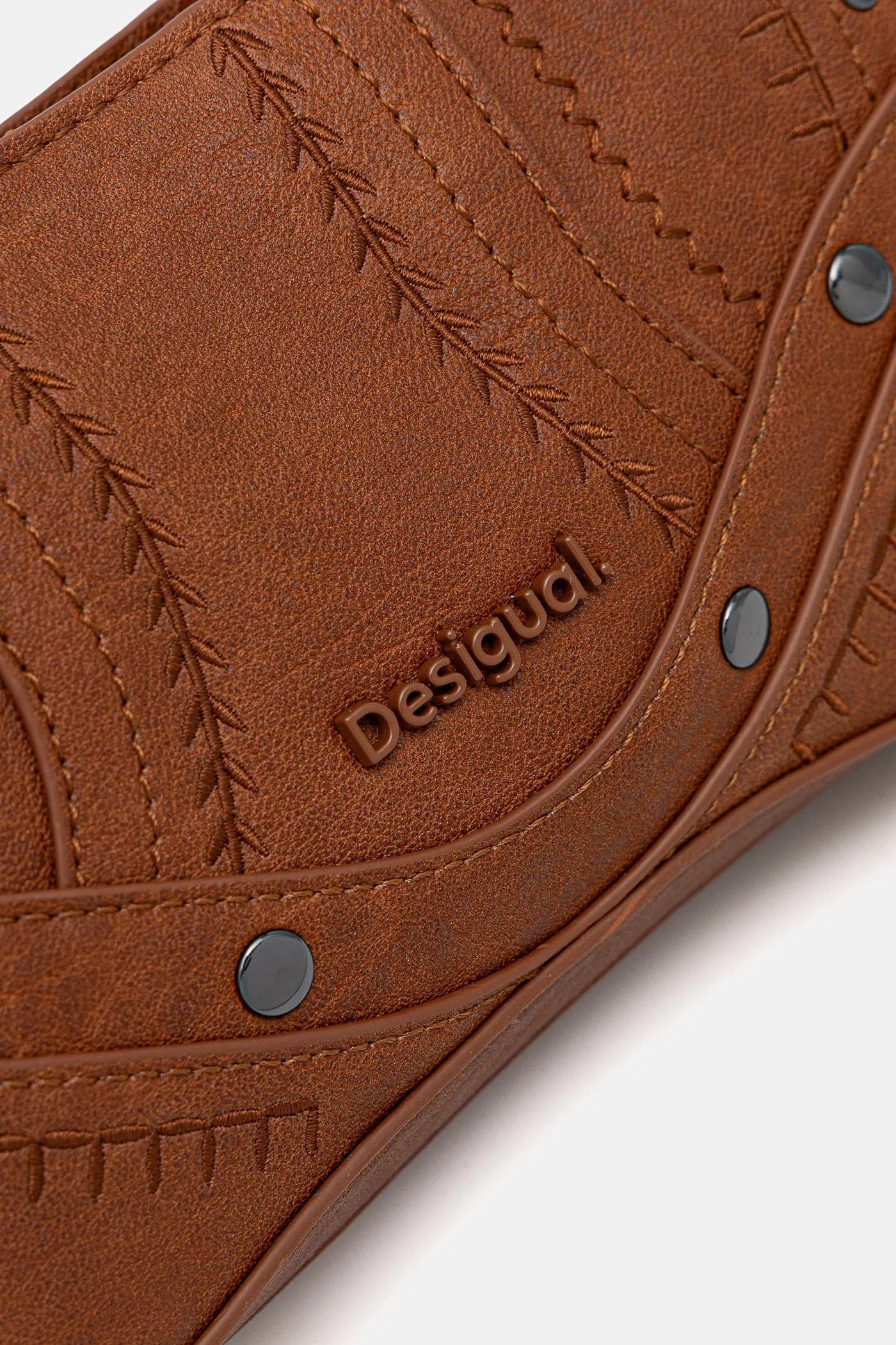 Сумочка EMBRO PATCH ALSACIA C - фото 4