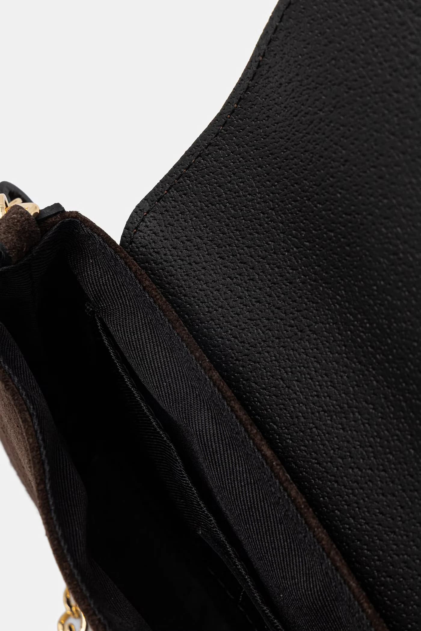 Замшевый клатч - фото 6