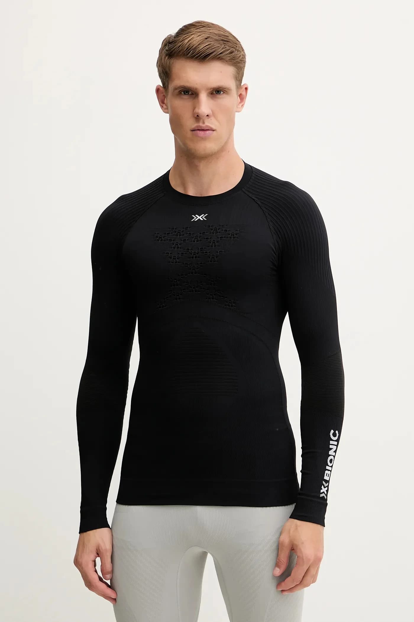 Функциональный аккумулятор энергии 4.0 с длинным рукавом