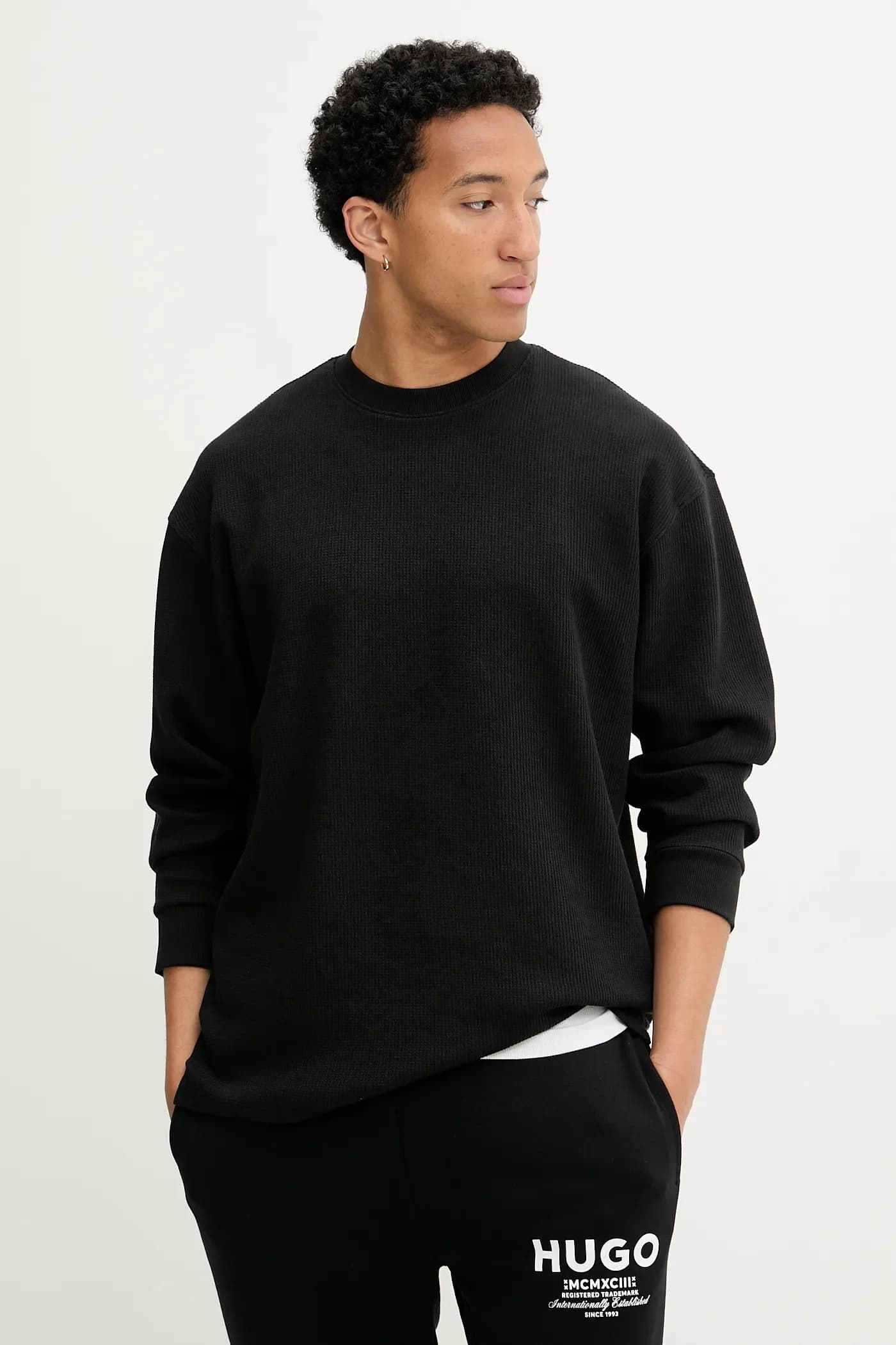 толстовка Nuwolo