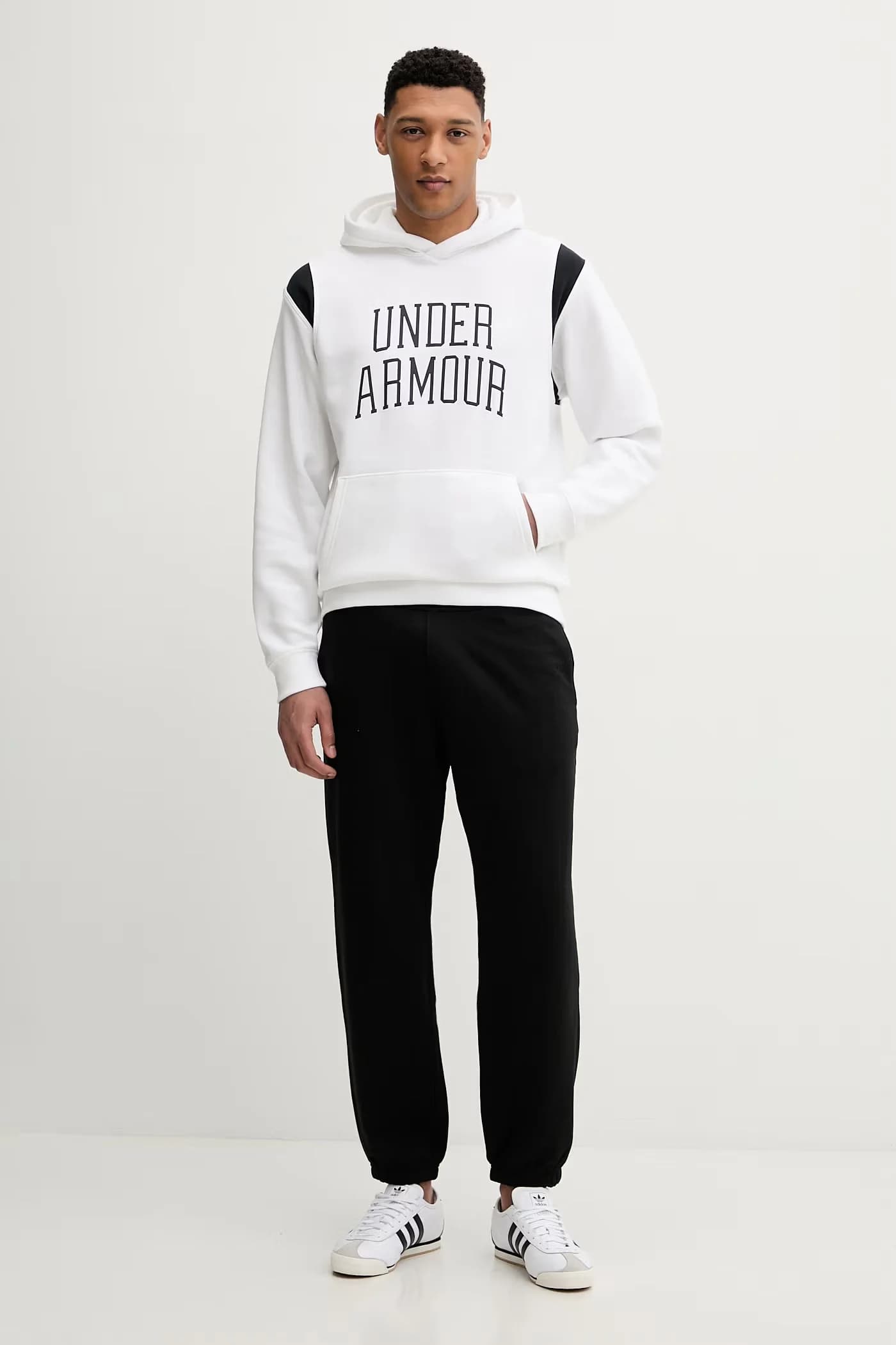 Толстовка соперника - фото 2