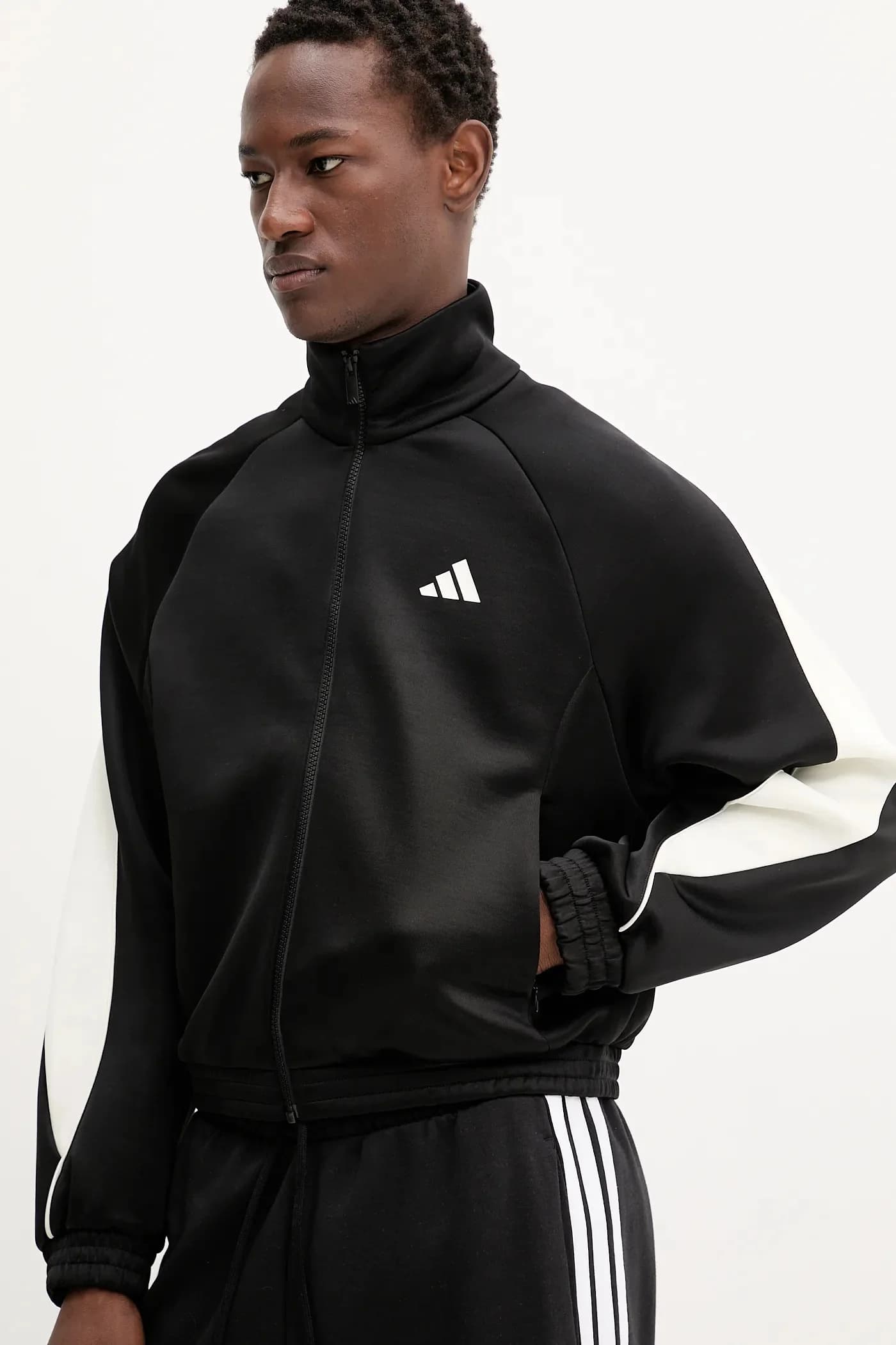 Толстовка стадиона - фото 4