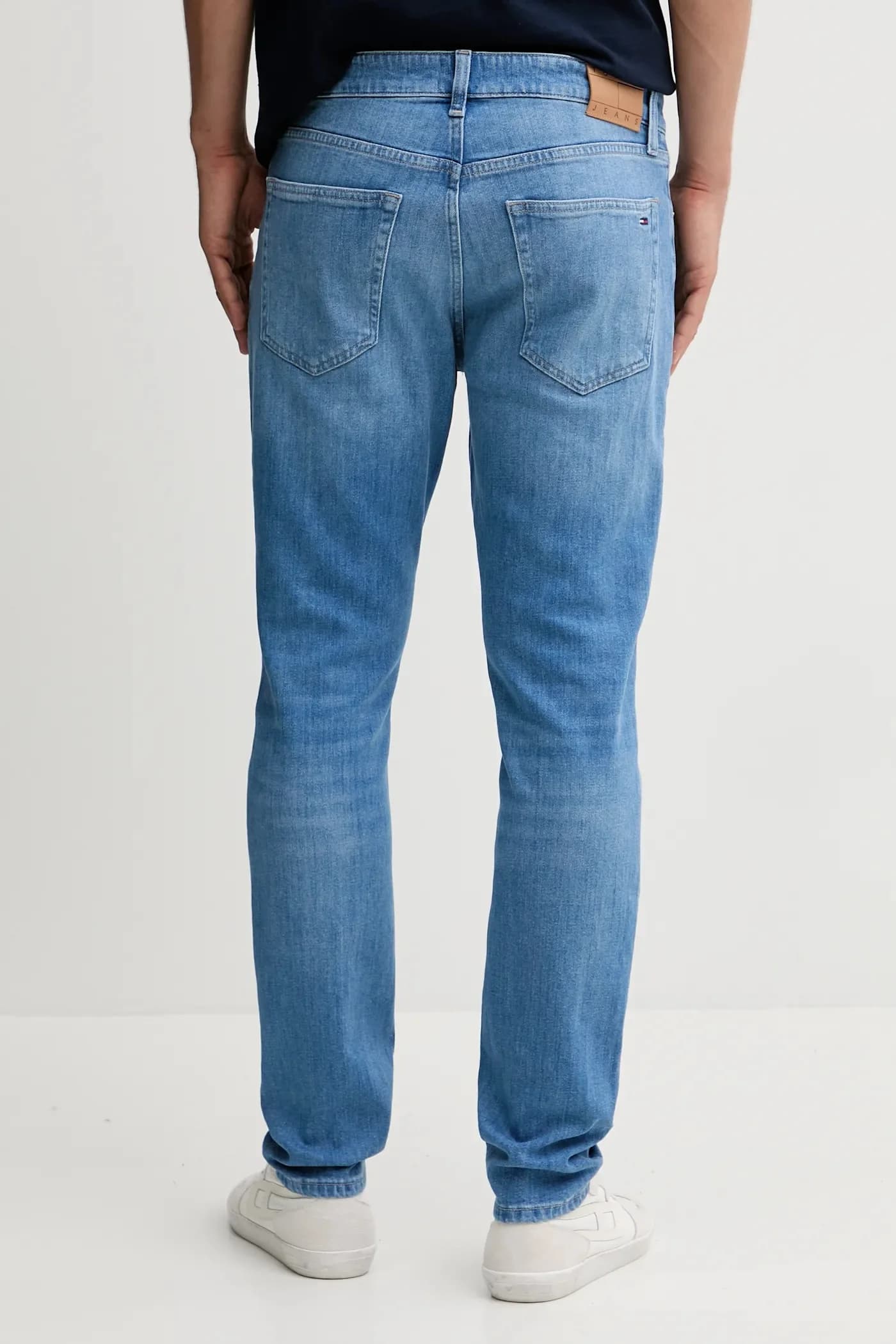 Джинсы - фото 2