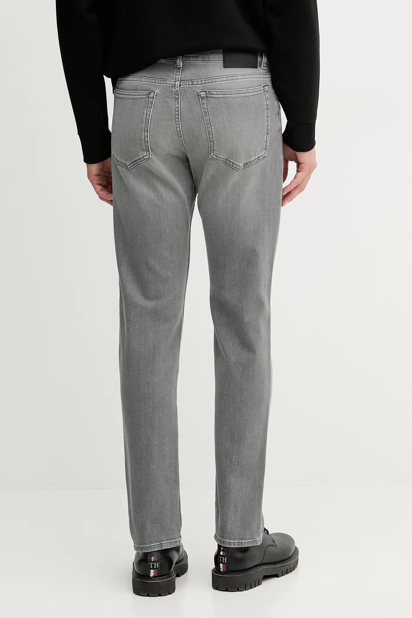 Мужские джинсы узкого кроя - фото 3