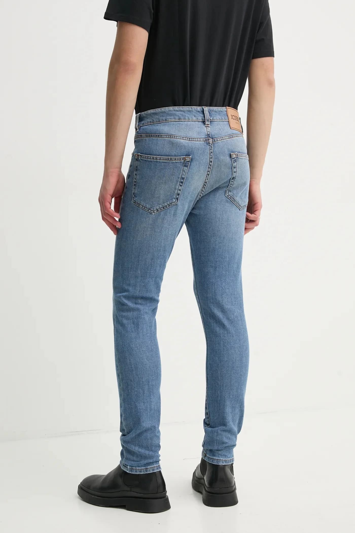 Джинсы - фото 3