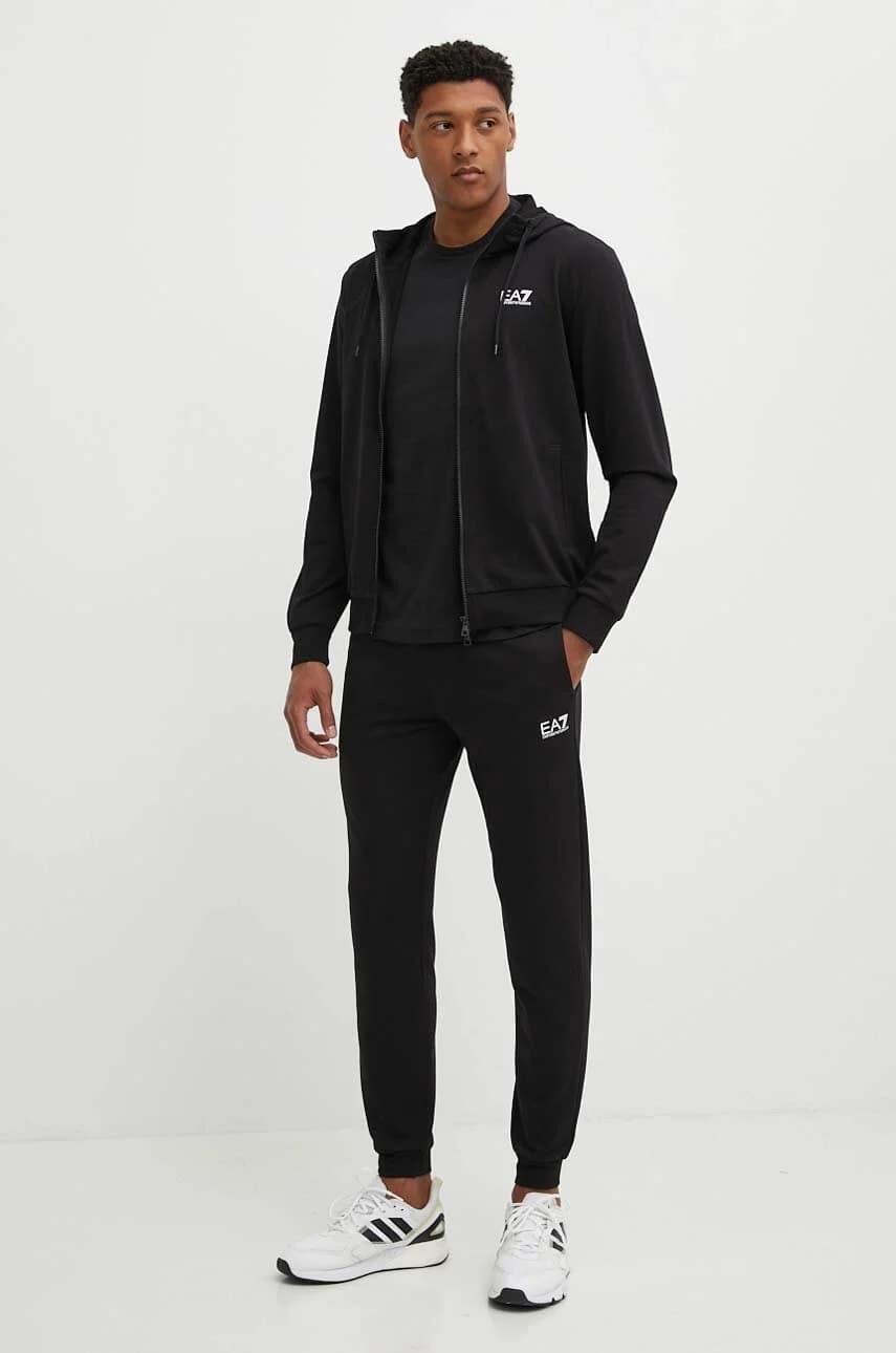 Хлопковый спортивный костюм