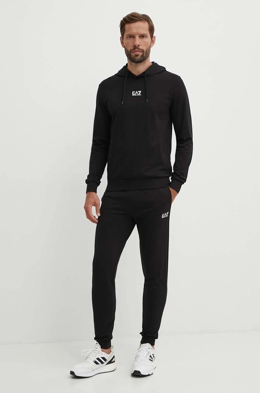 Хлопковый спортивный костюм