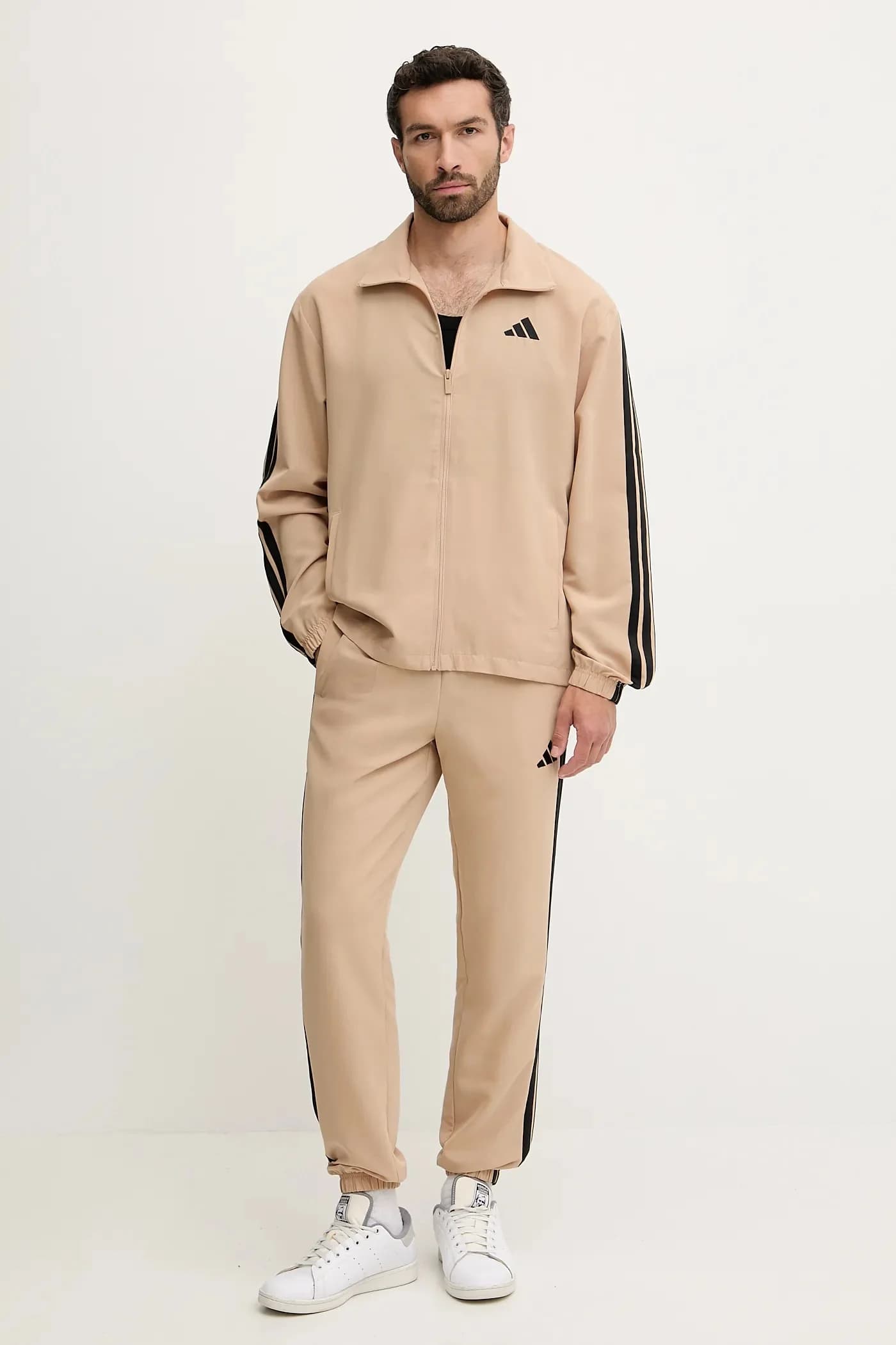 Спортивный костюм Essentials