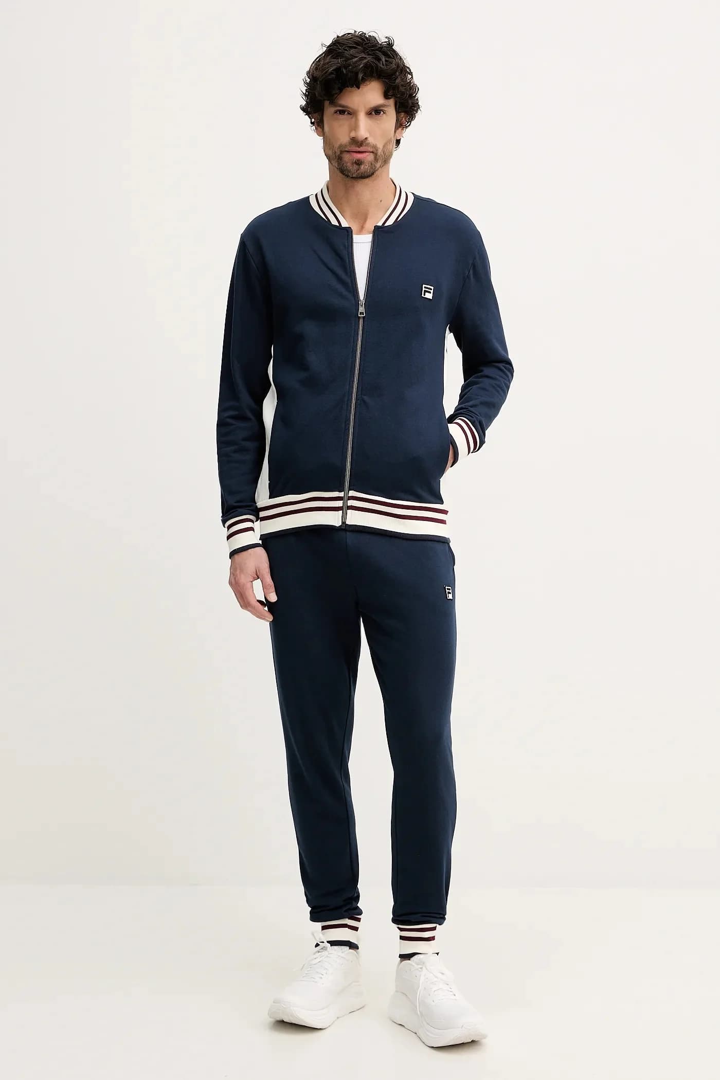 Хлопковый спортивный костюм