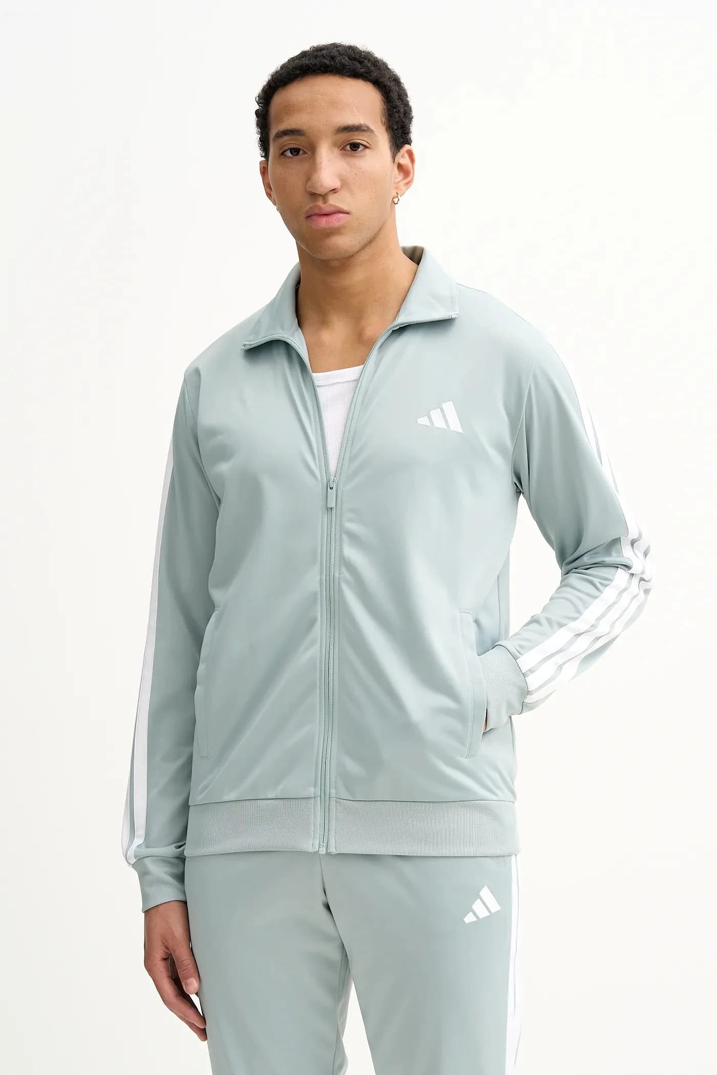 Спортивный костюм - фото 2