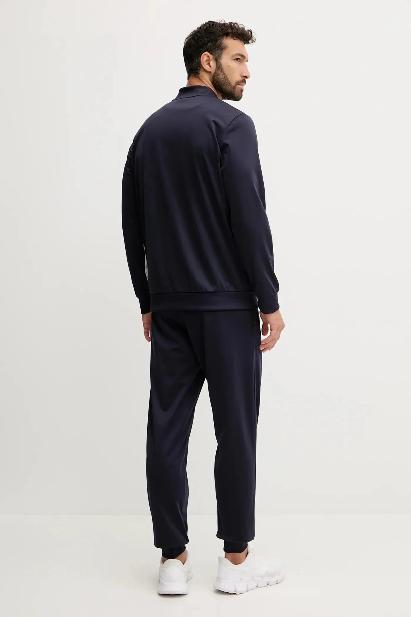 Спортивный костюм - фото 4