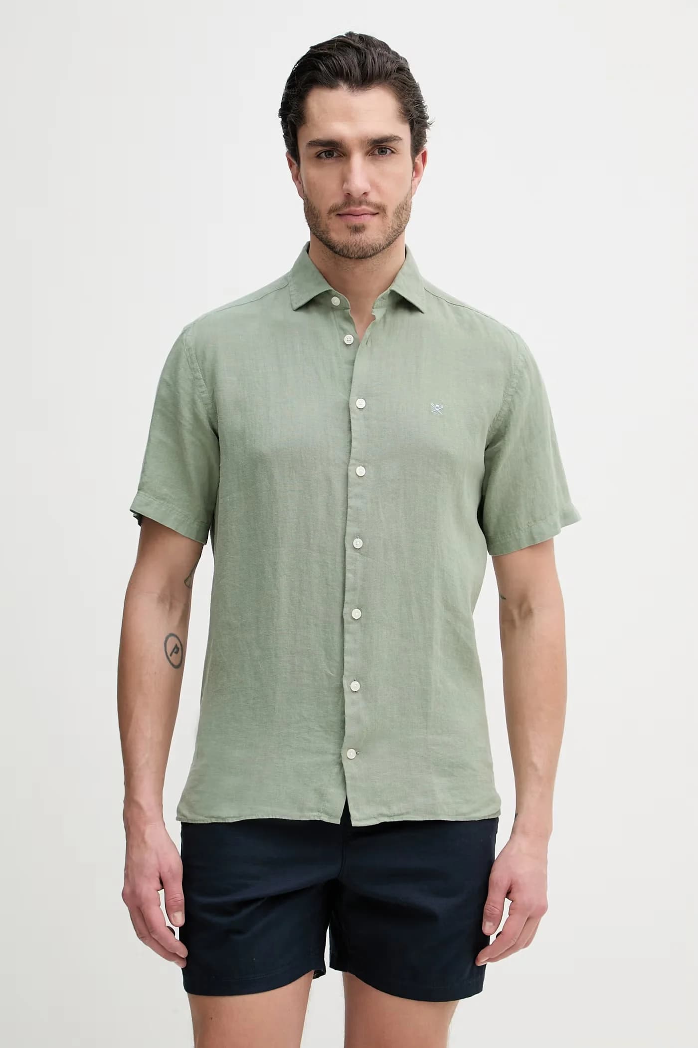 Льняная рубашка