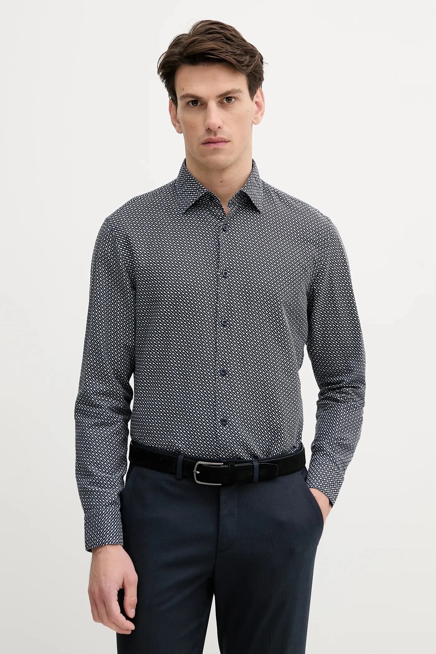 Льняная рубашка