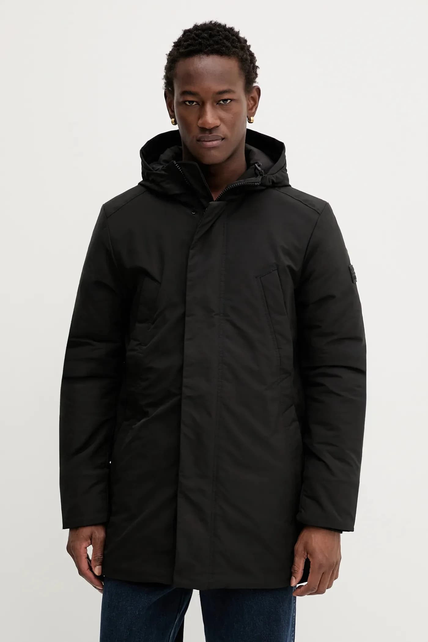 Чистая куртка Водана