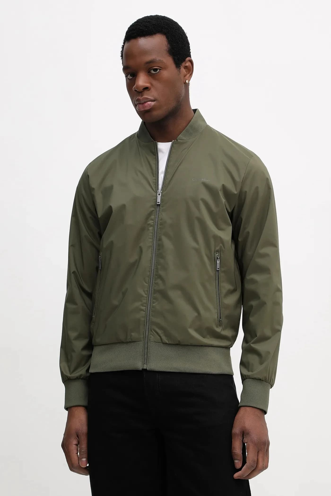 Куртка-бомбер