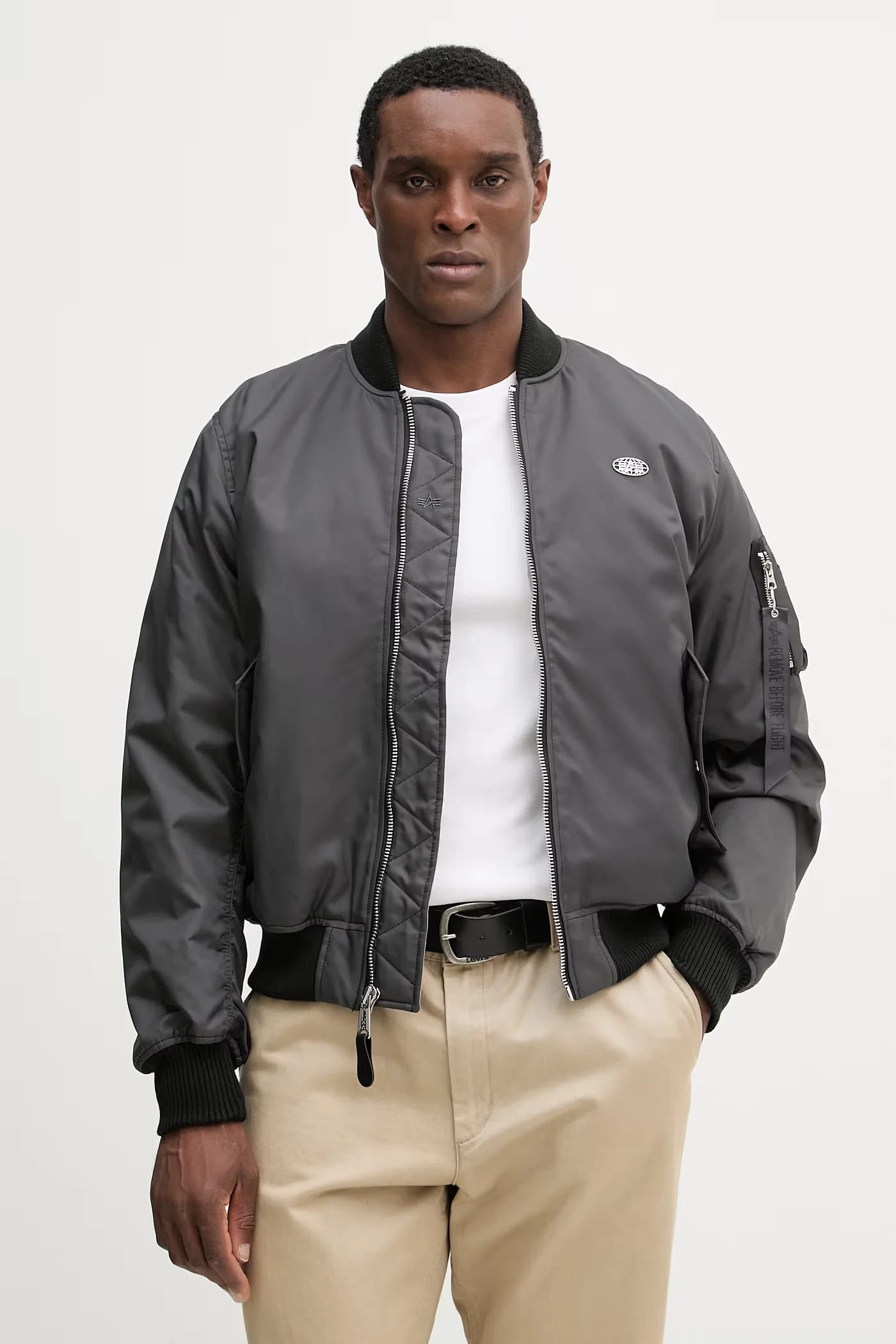 Бомбер MA-1 с логотипом World