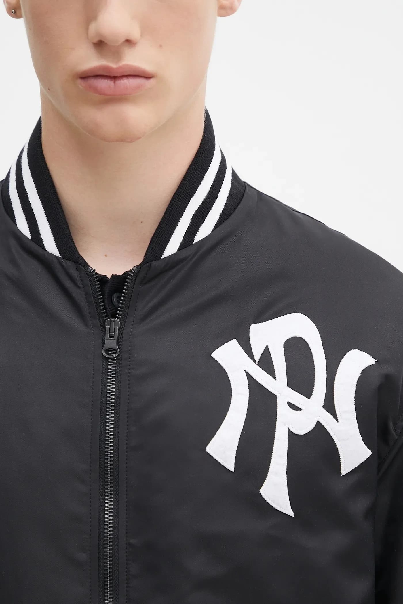 Куртка-бомбер NYP Nylon Varsity Jacket - фото 4
