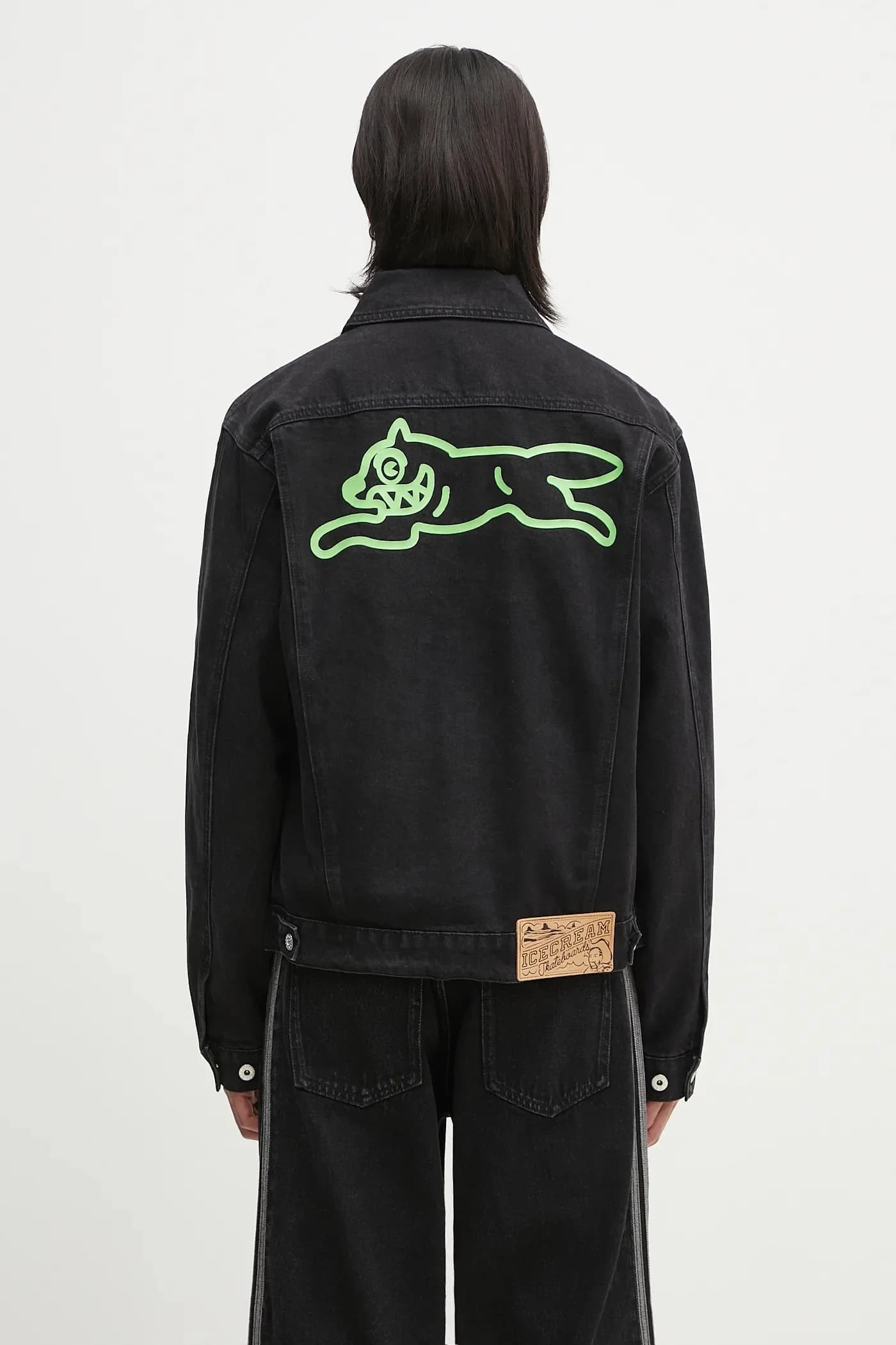 Джинсовая куртка-дальнобойщик для бегущей собаки