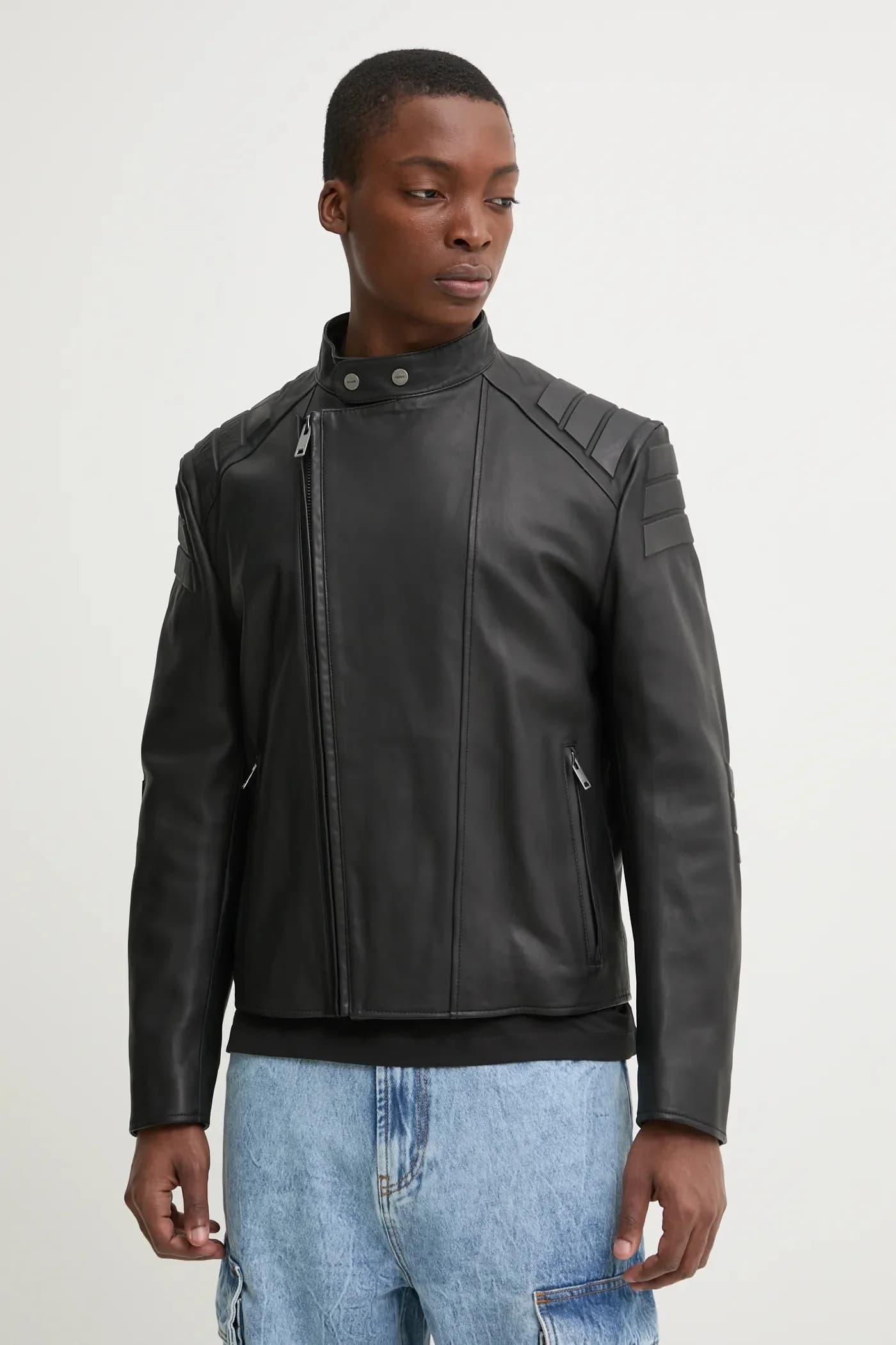 Кожаная куртка