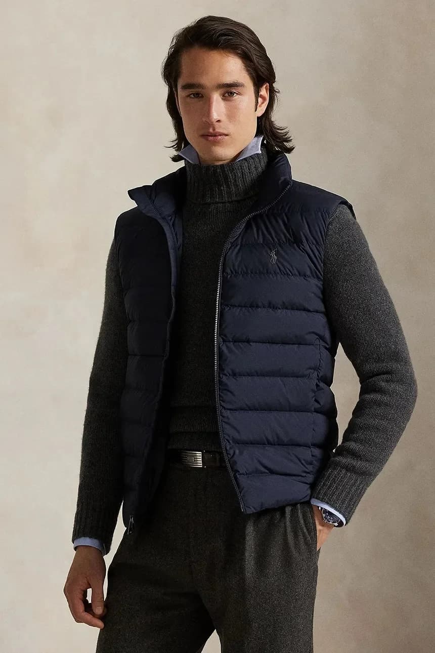 Без рукавов