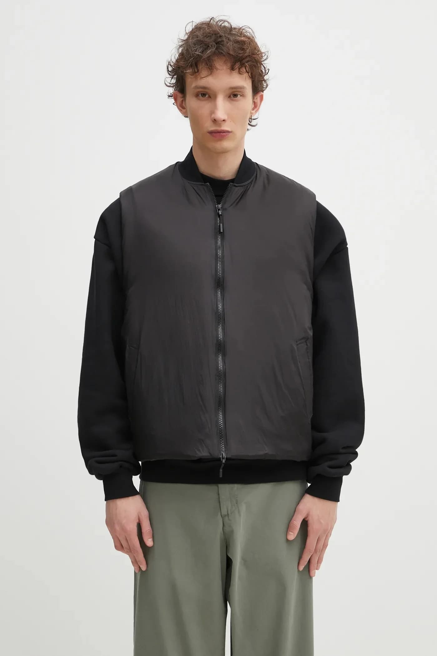 Утепленный жилет-лофт