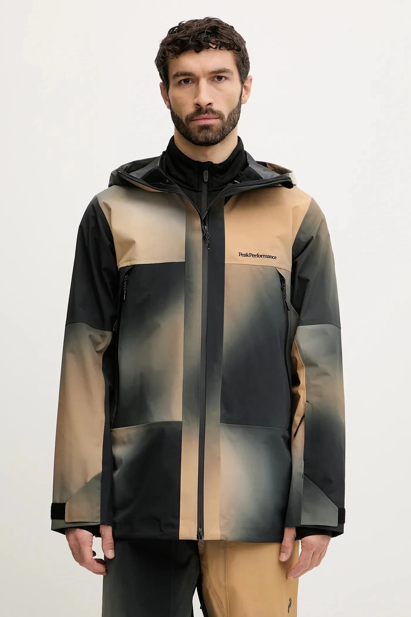 Лыжная куртка