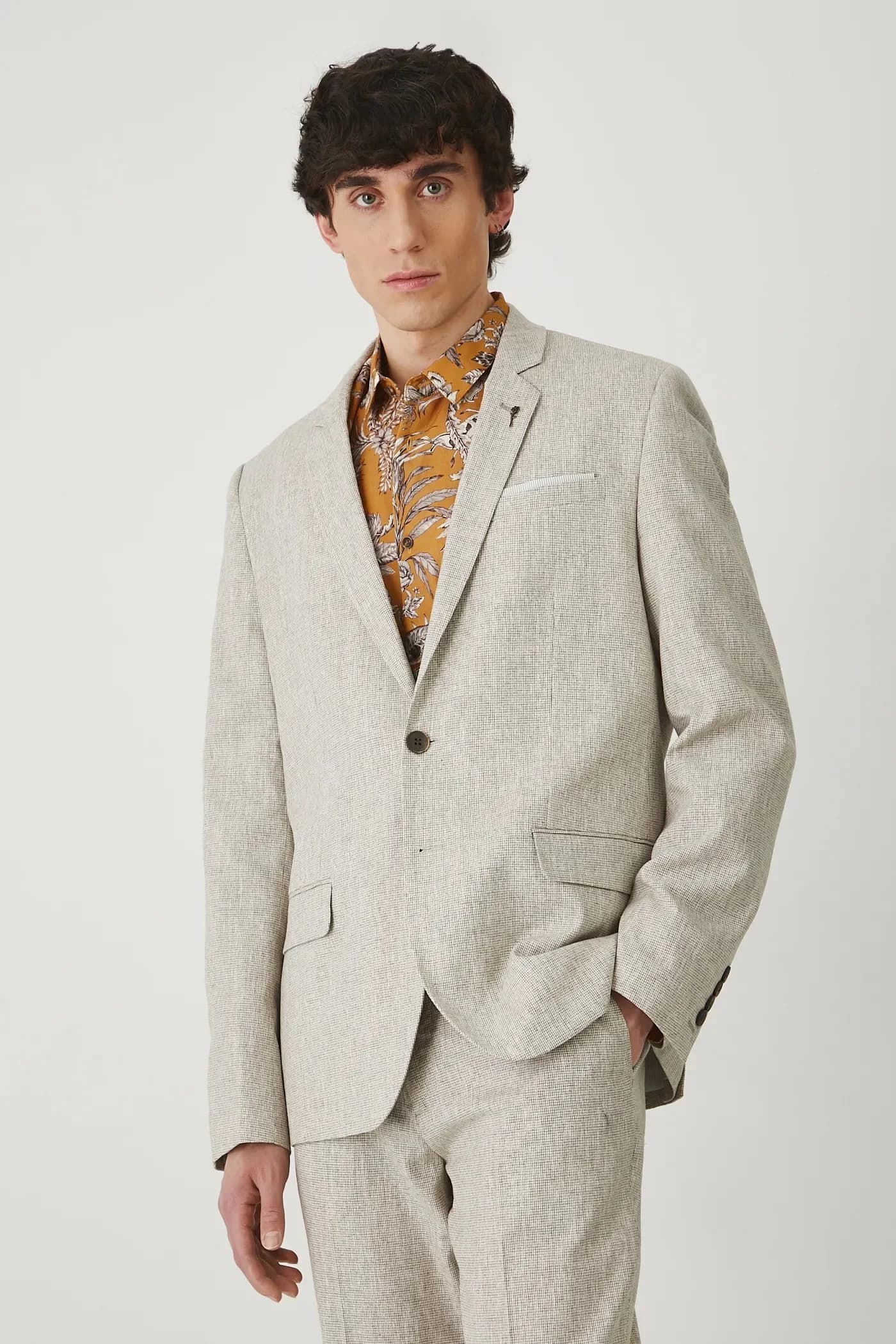 Пиджак из смесового льна