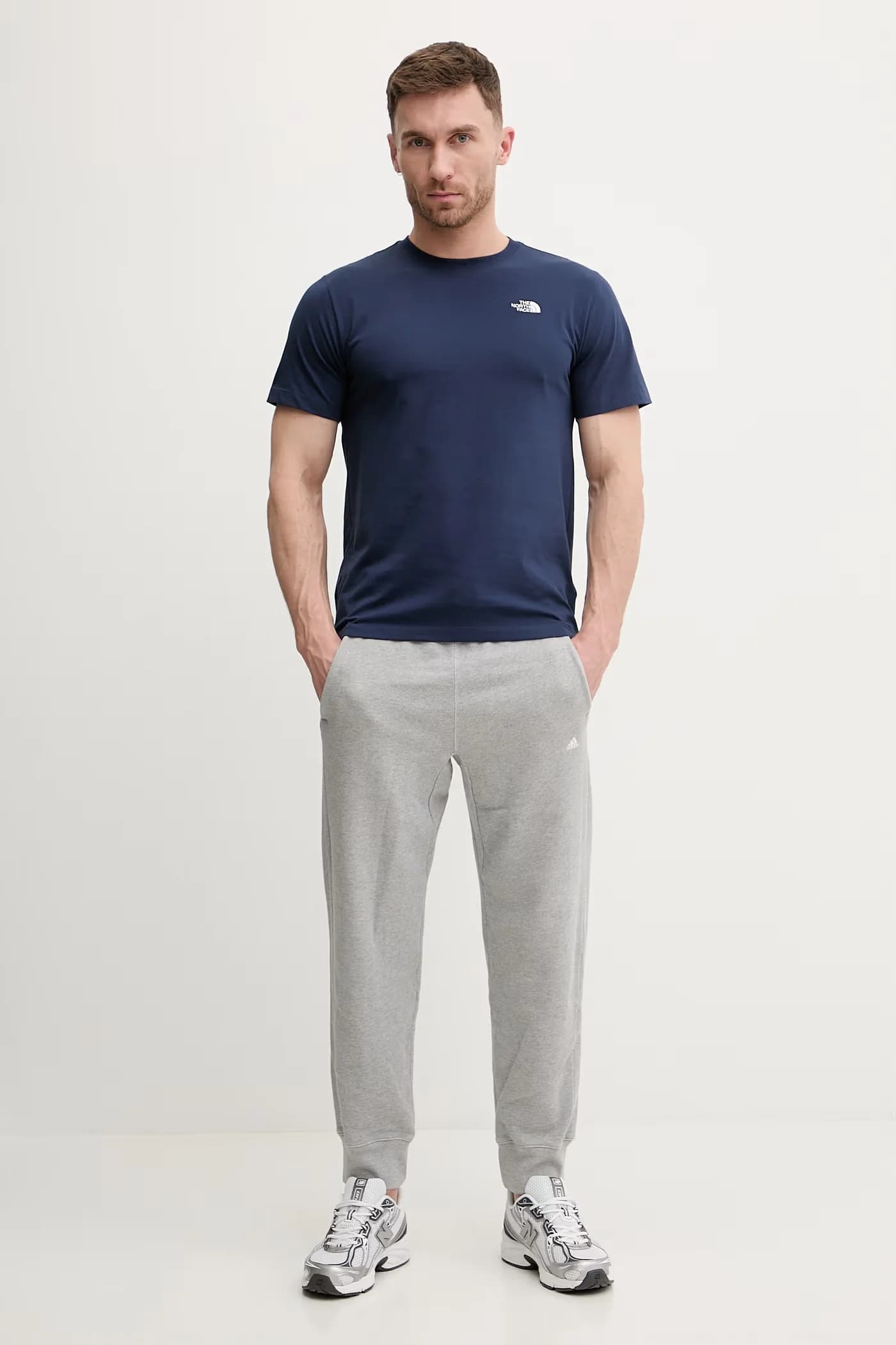 Простая футболка с куполом - фото 2