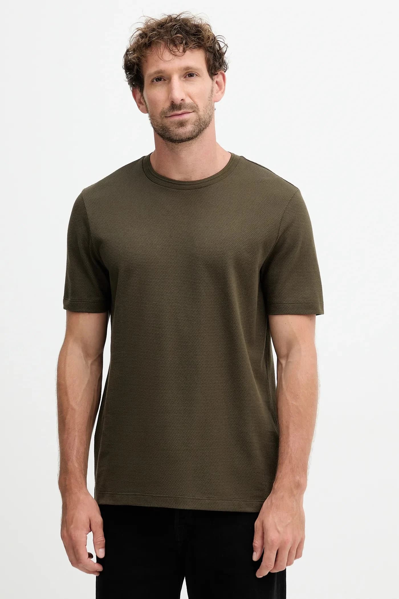 Футболка Тибурт 240