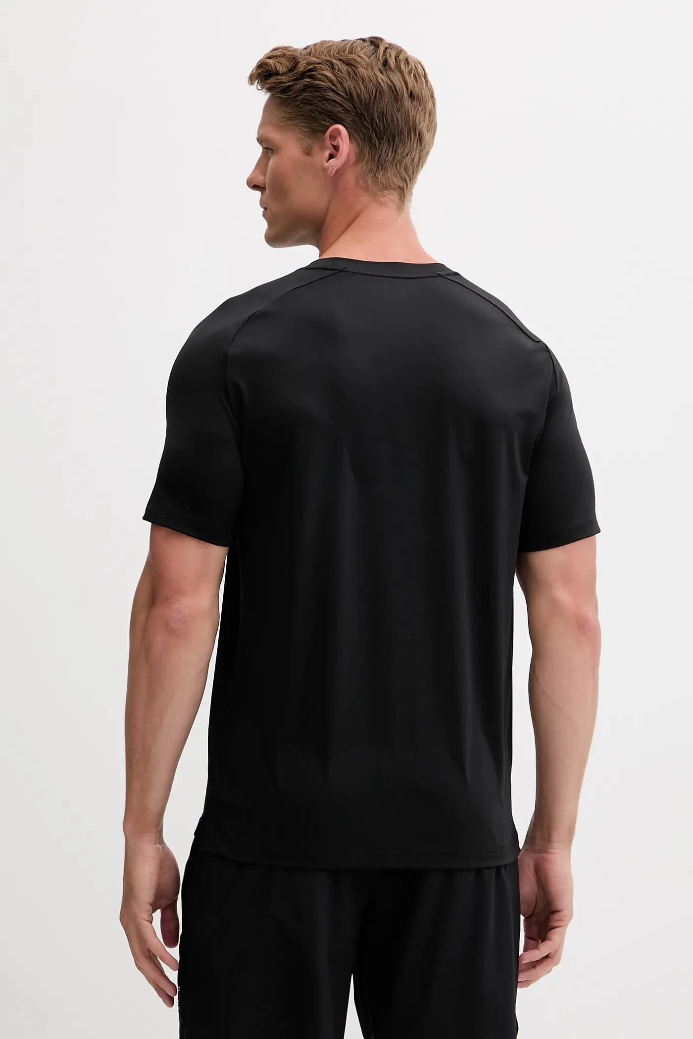 футболка - фото 3