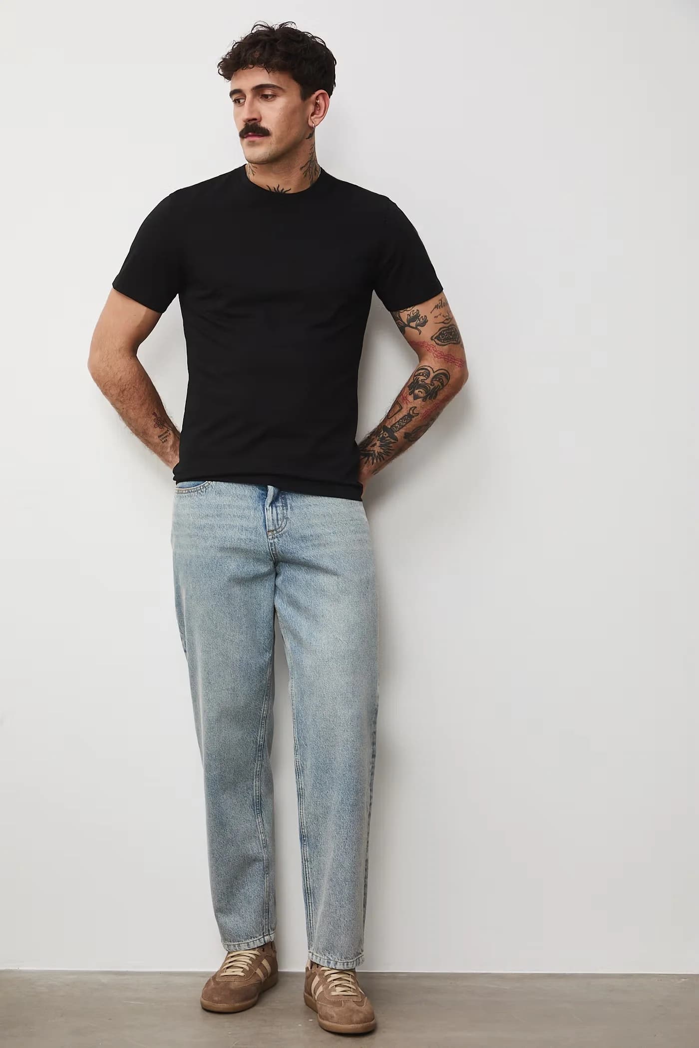 Мужская футболка из хлопка с эластаном