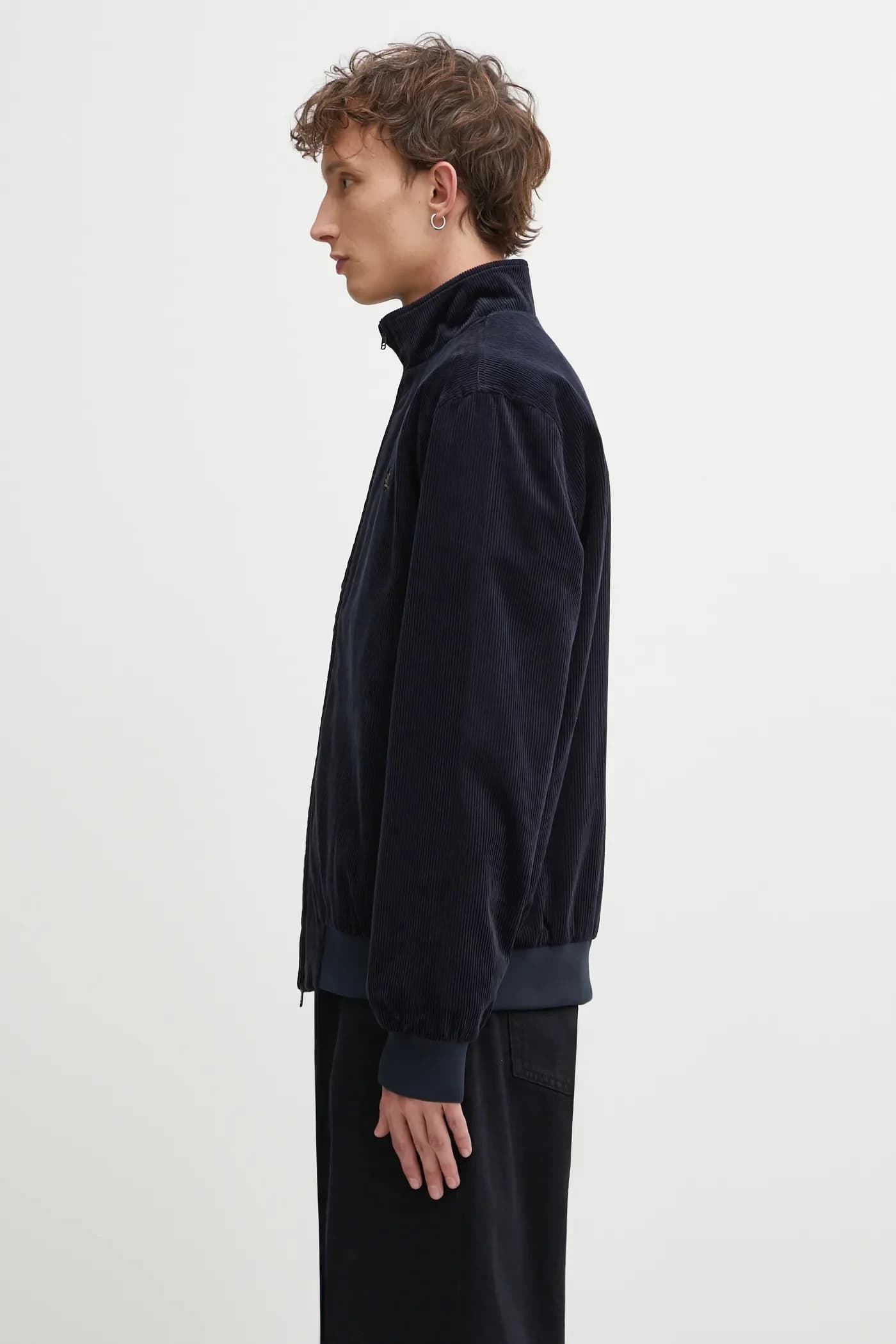 Вельветовая куртка - фото 2