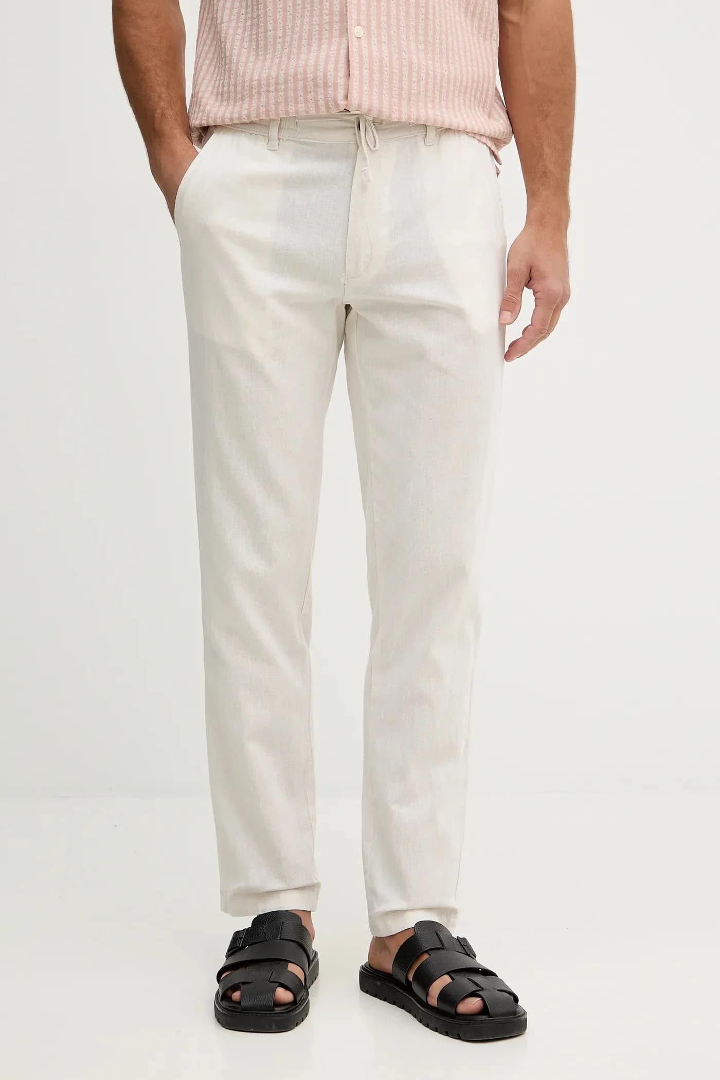 Брюки с льном