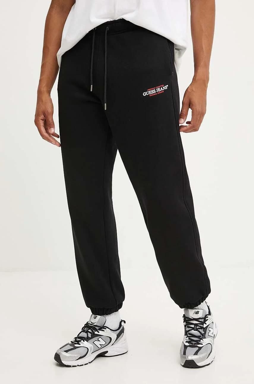 Спортивные штаны