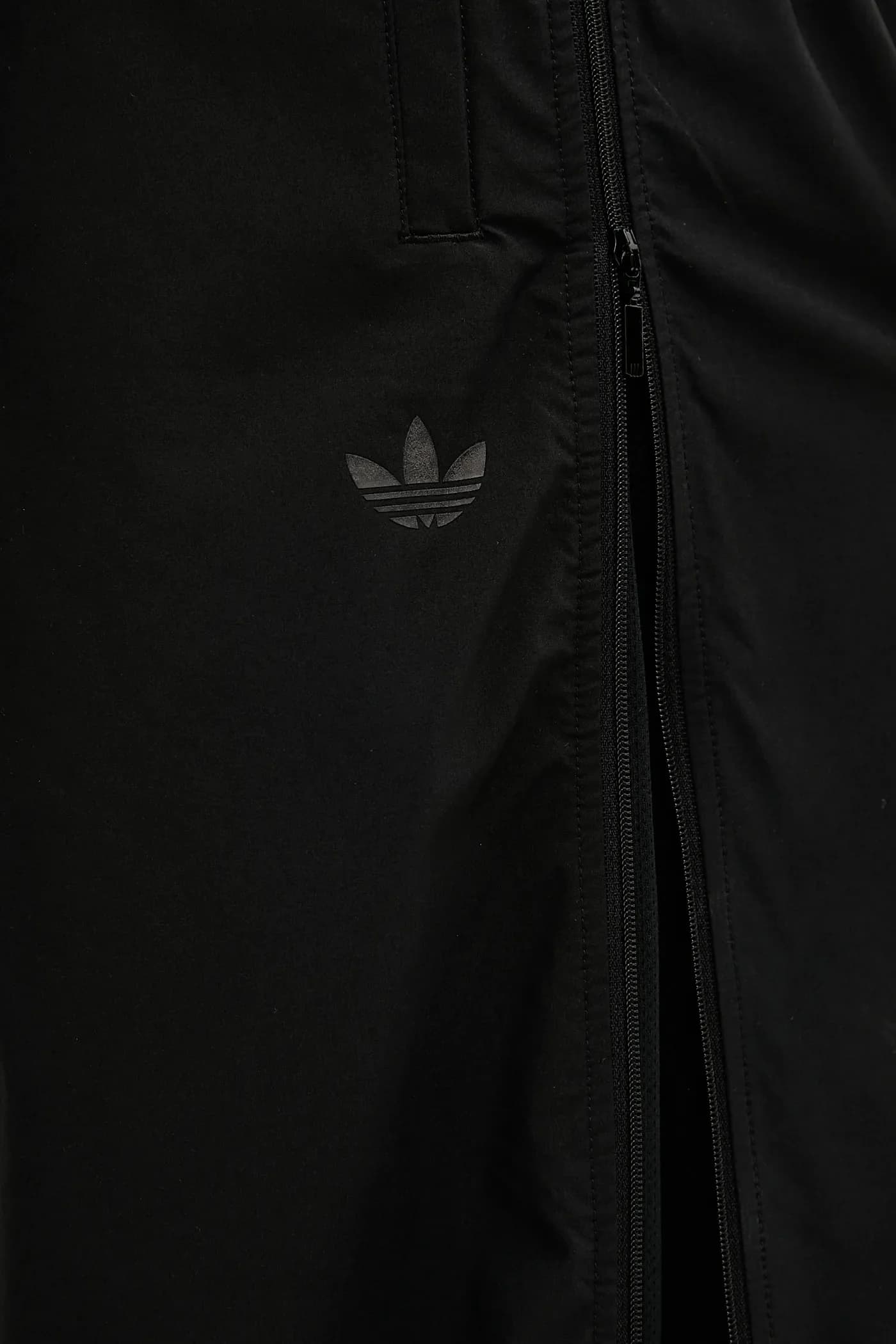 Спортивные брюки с сеткой по бокам - фото 5