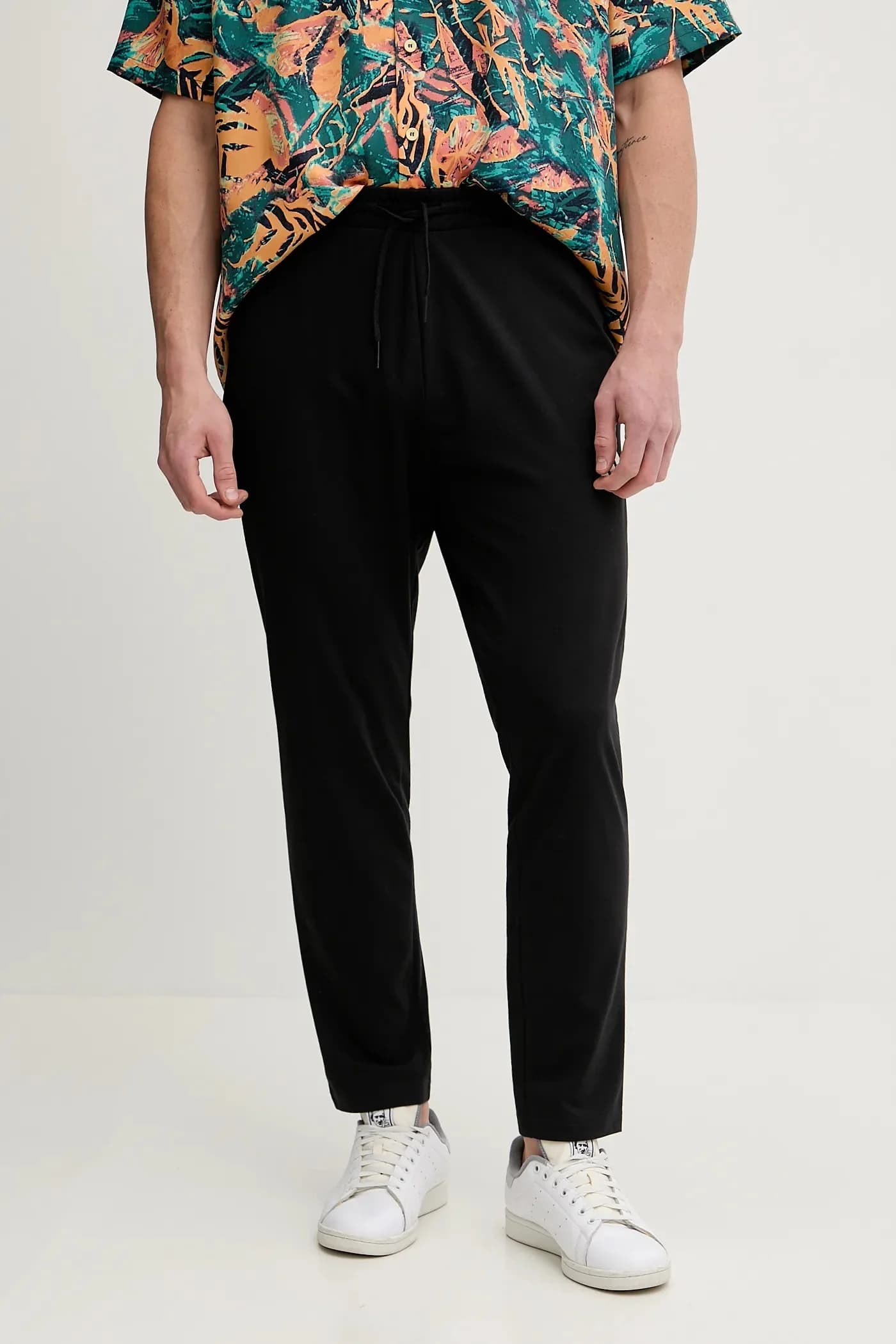 Незаменимые спортивные штаны