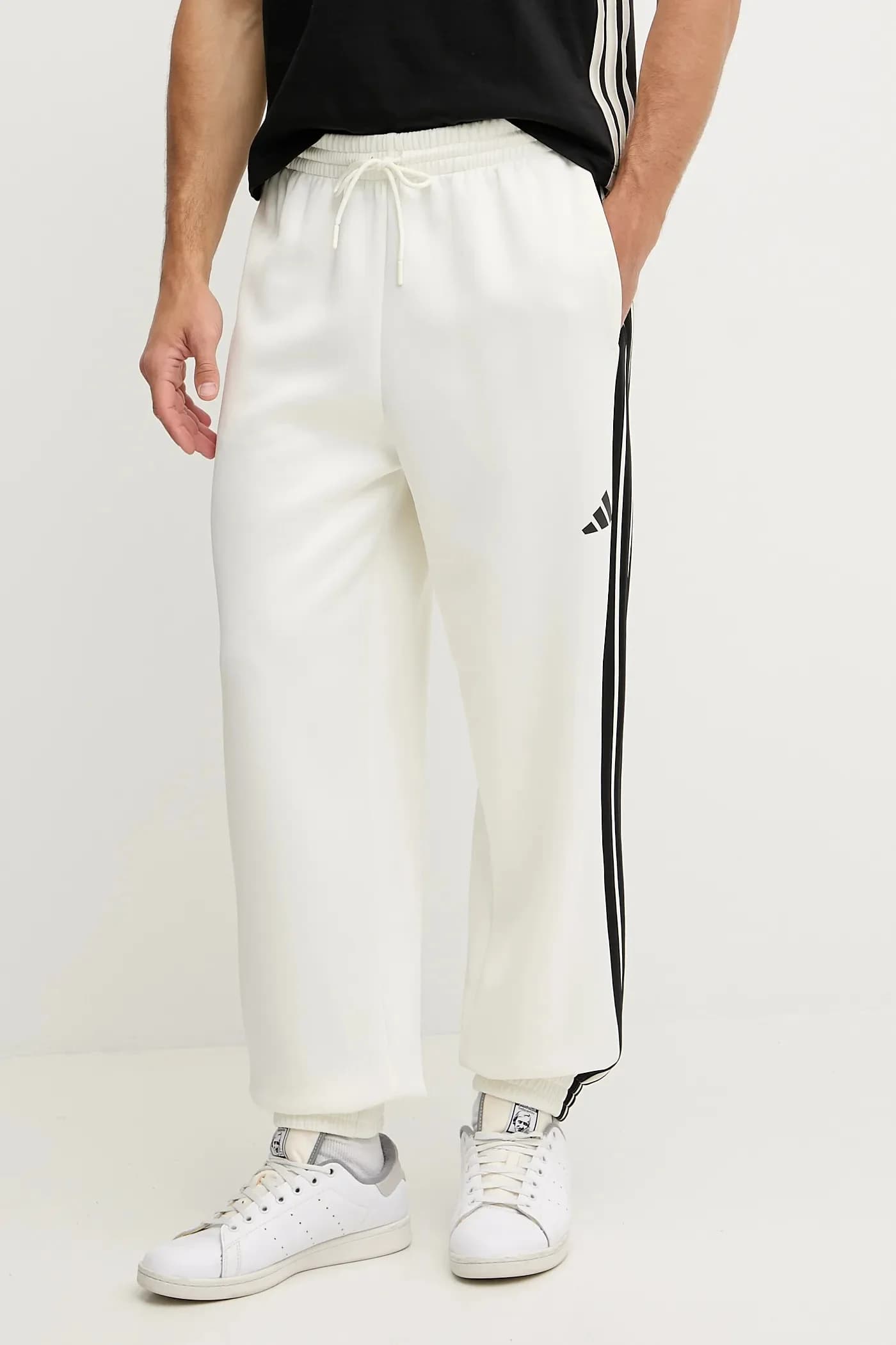 спортивные брюки для стадиона