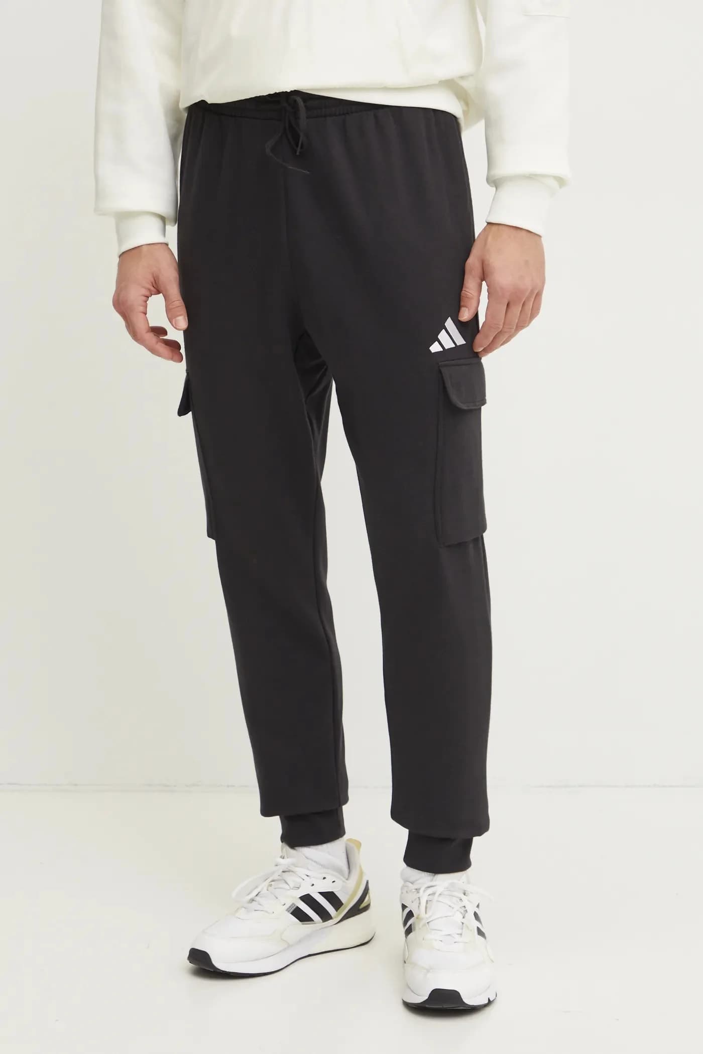 Уютные спортивные штаны