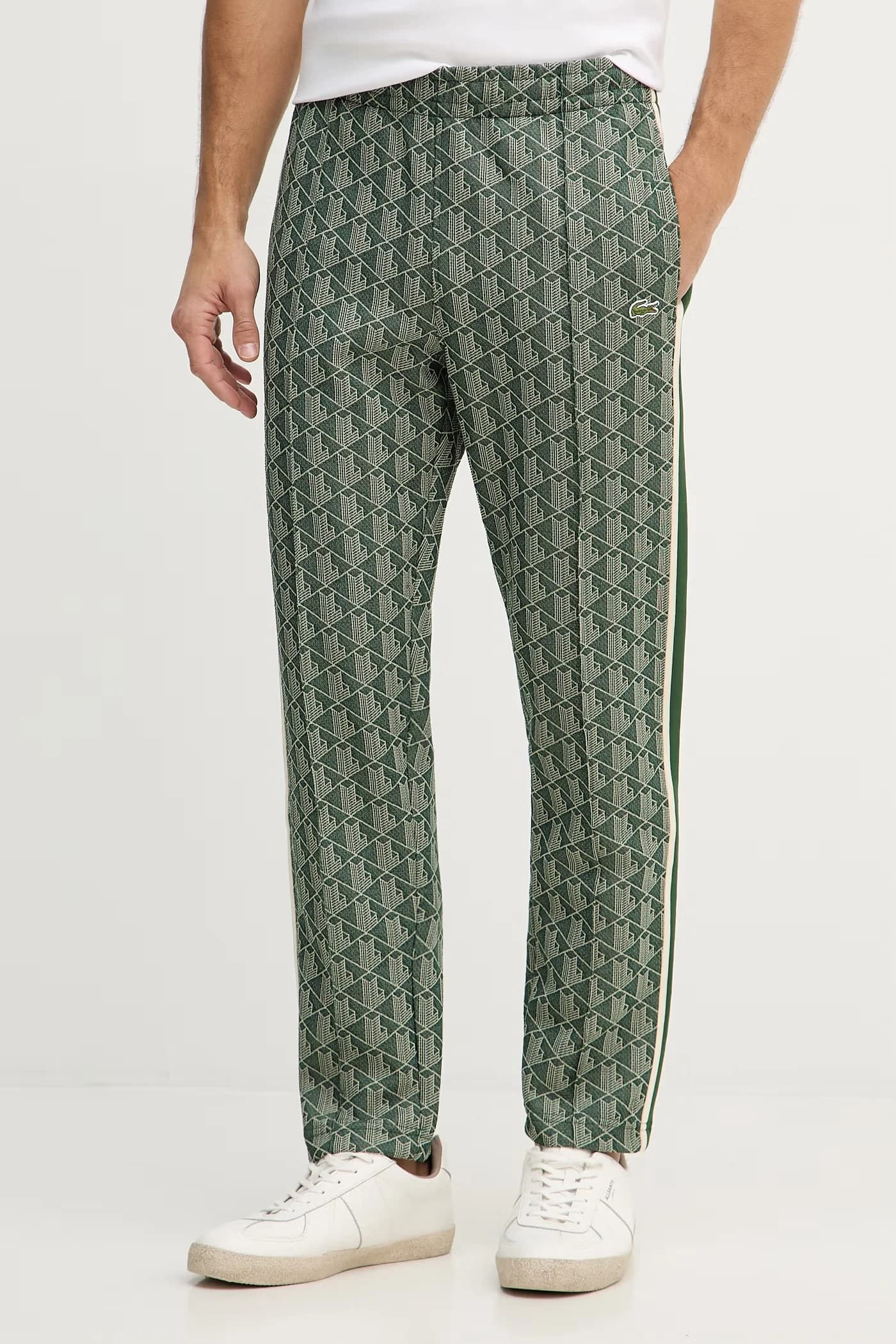 Спортивные штаны