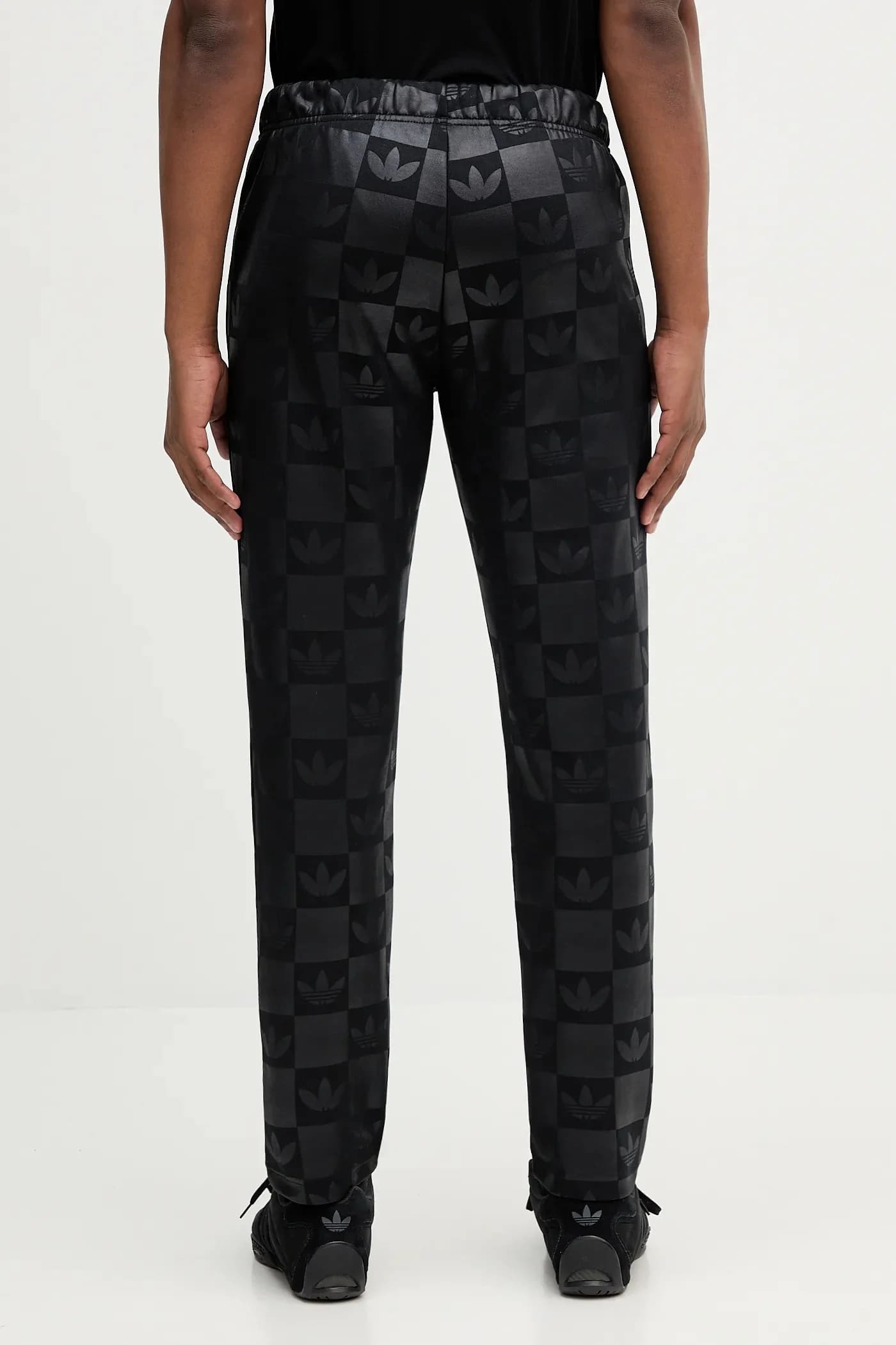 Спортивные брюки с монограммой - фото 3