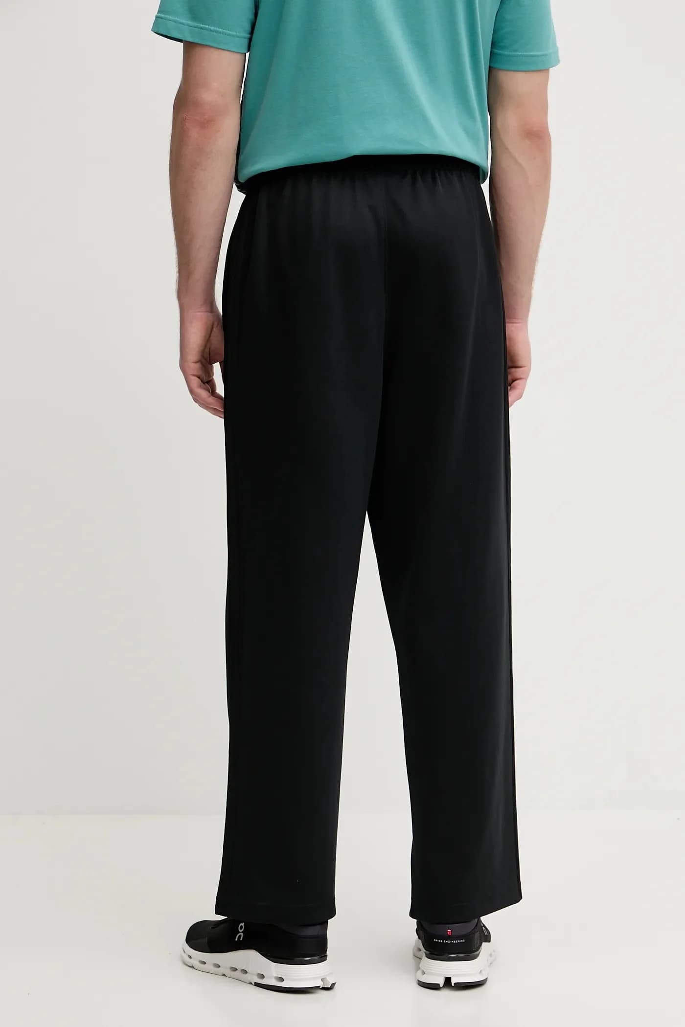 Мешковатые спортивные штаны TP - фото 3