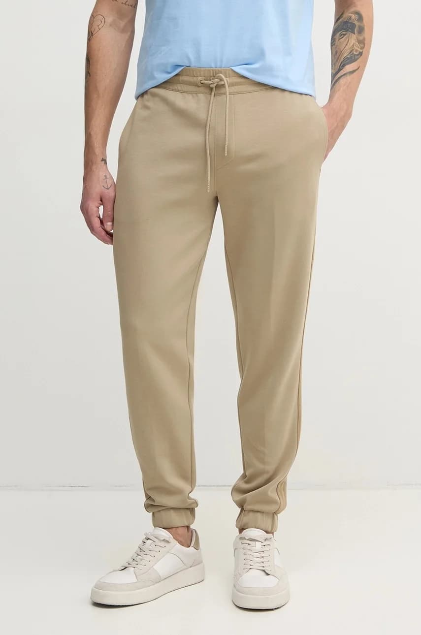 Спортивные штаны