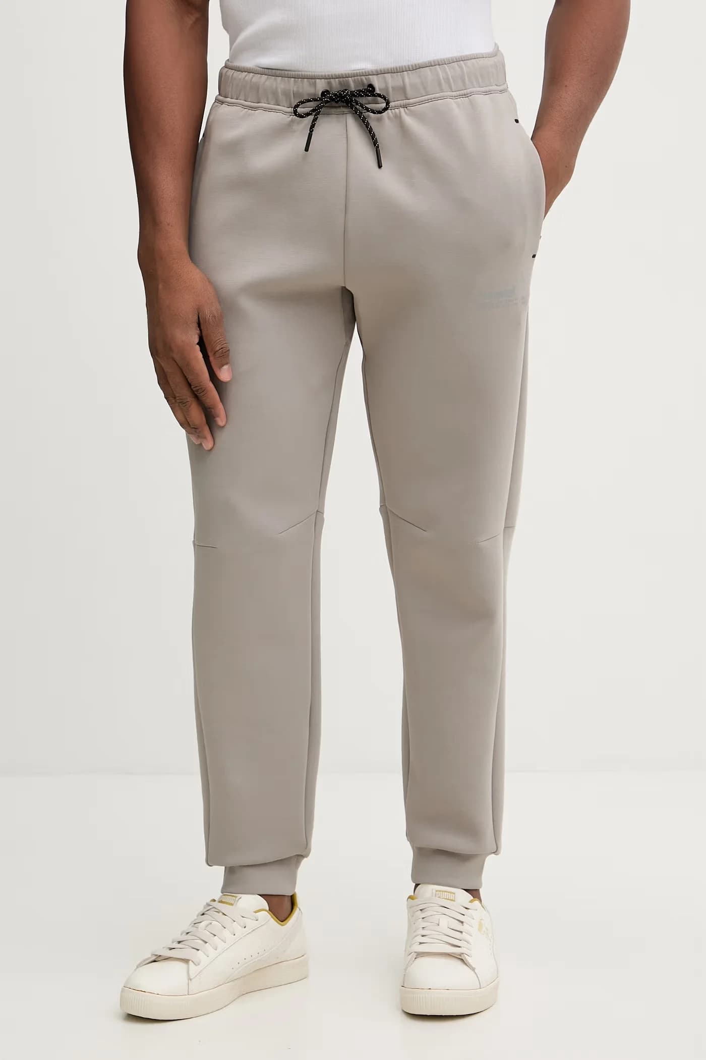 Спортивные штаны