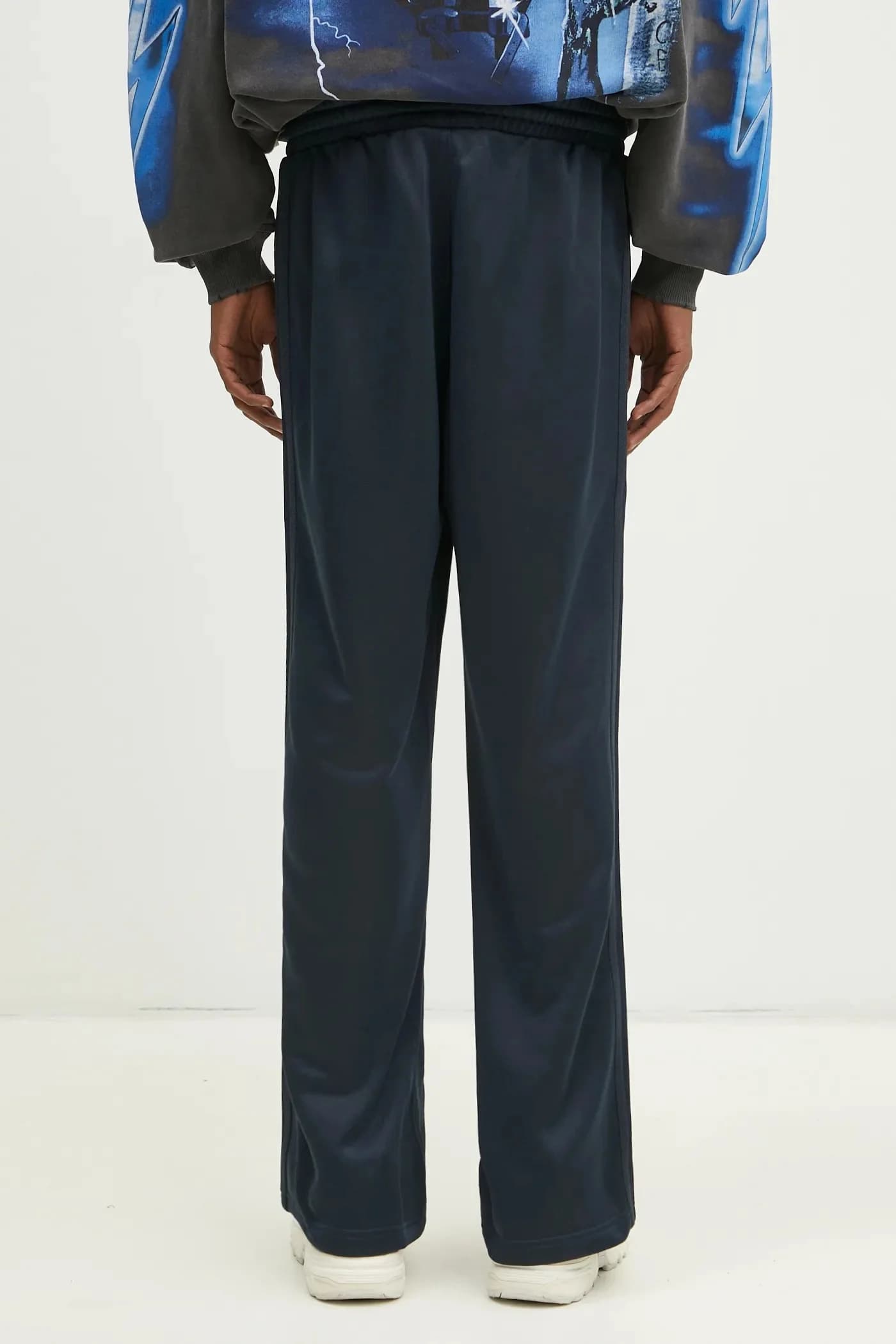 Спортивные брюки-клеш - фото 3