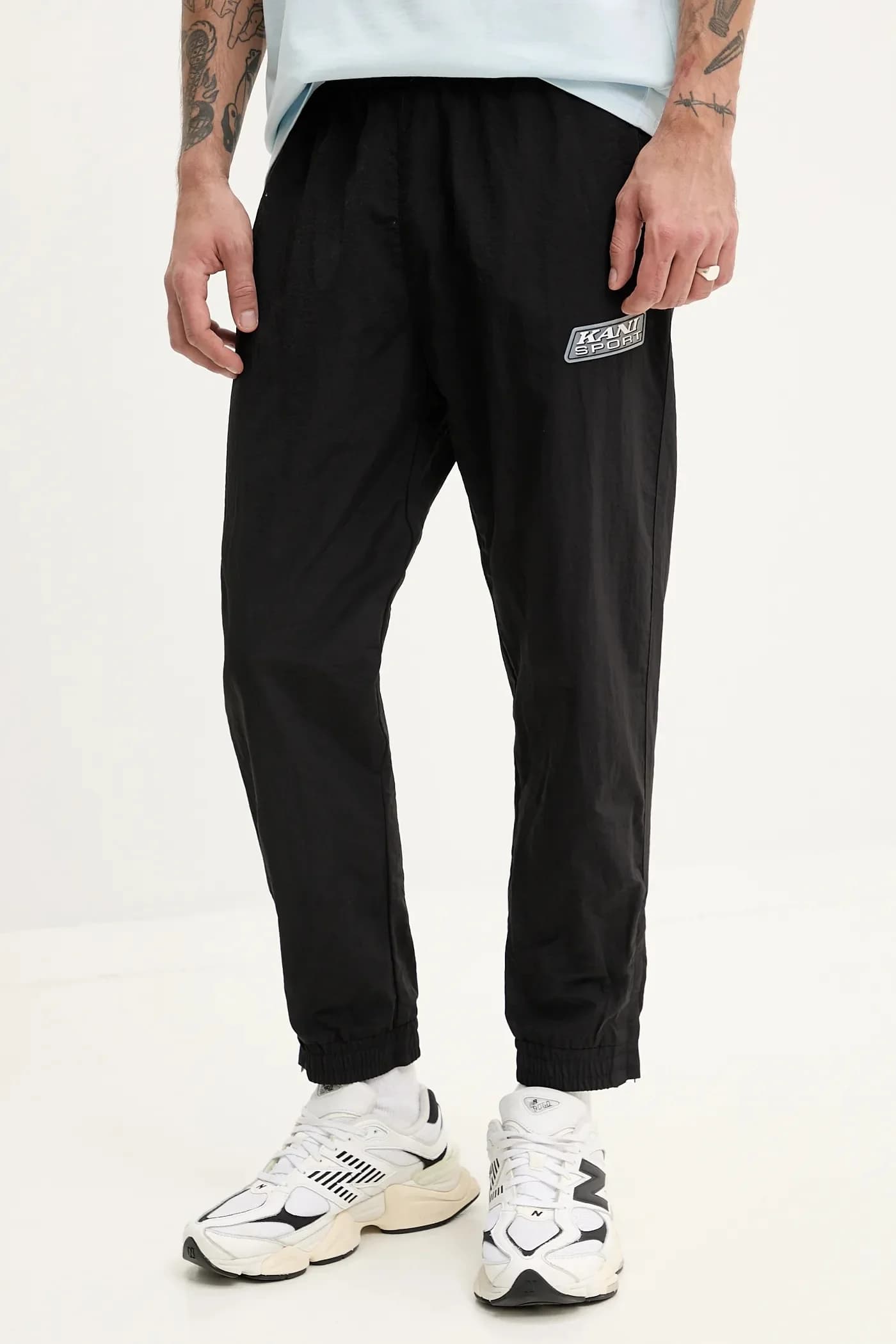 Спортивные штаны