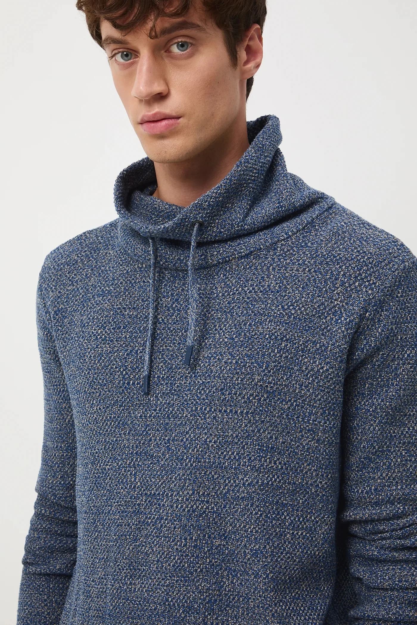 Хлопковый свитер