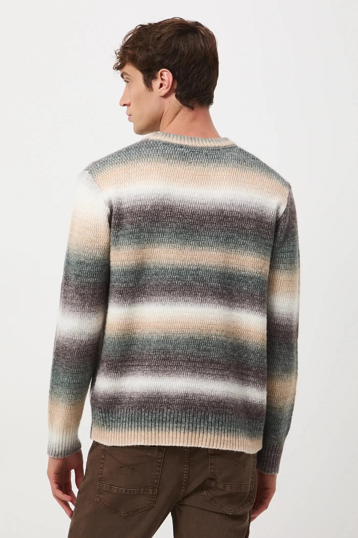 Свитер - фото 3