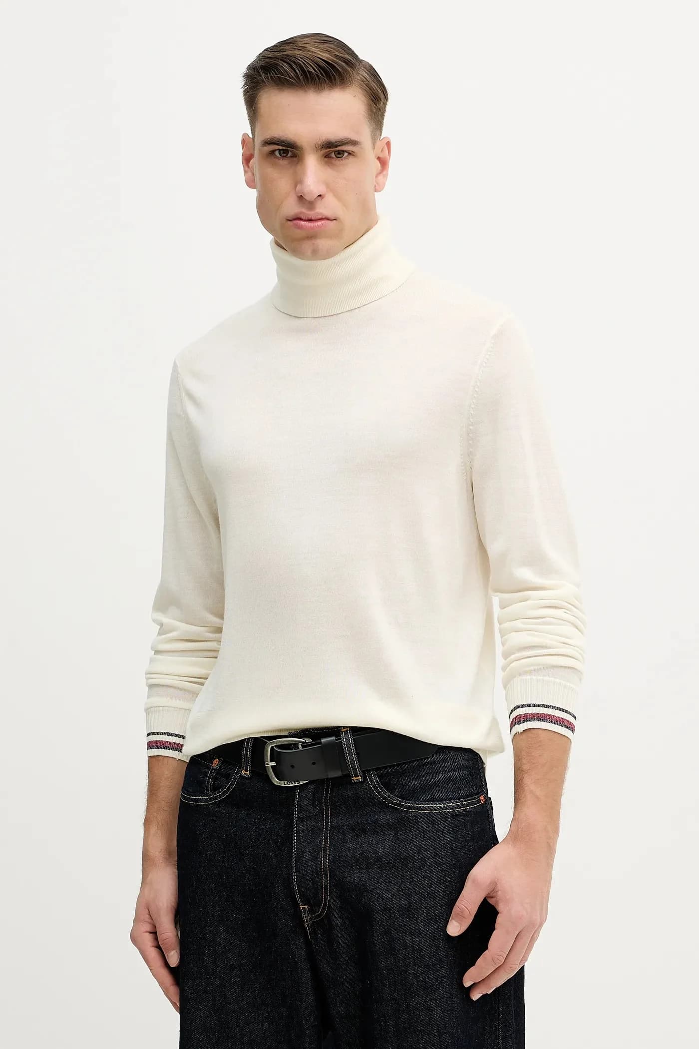 Свитер из смесовой шерсти