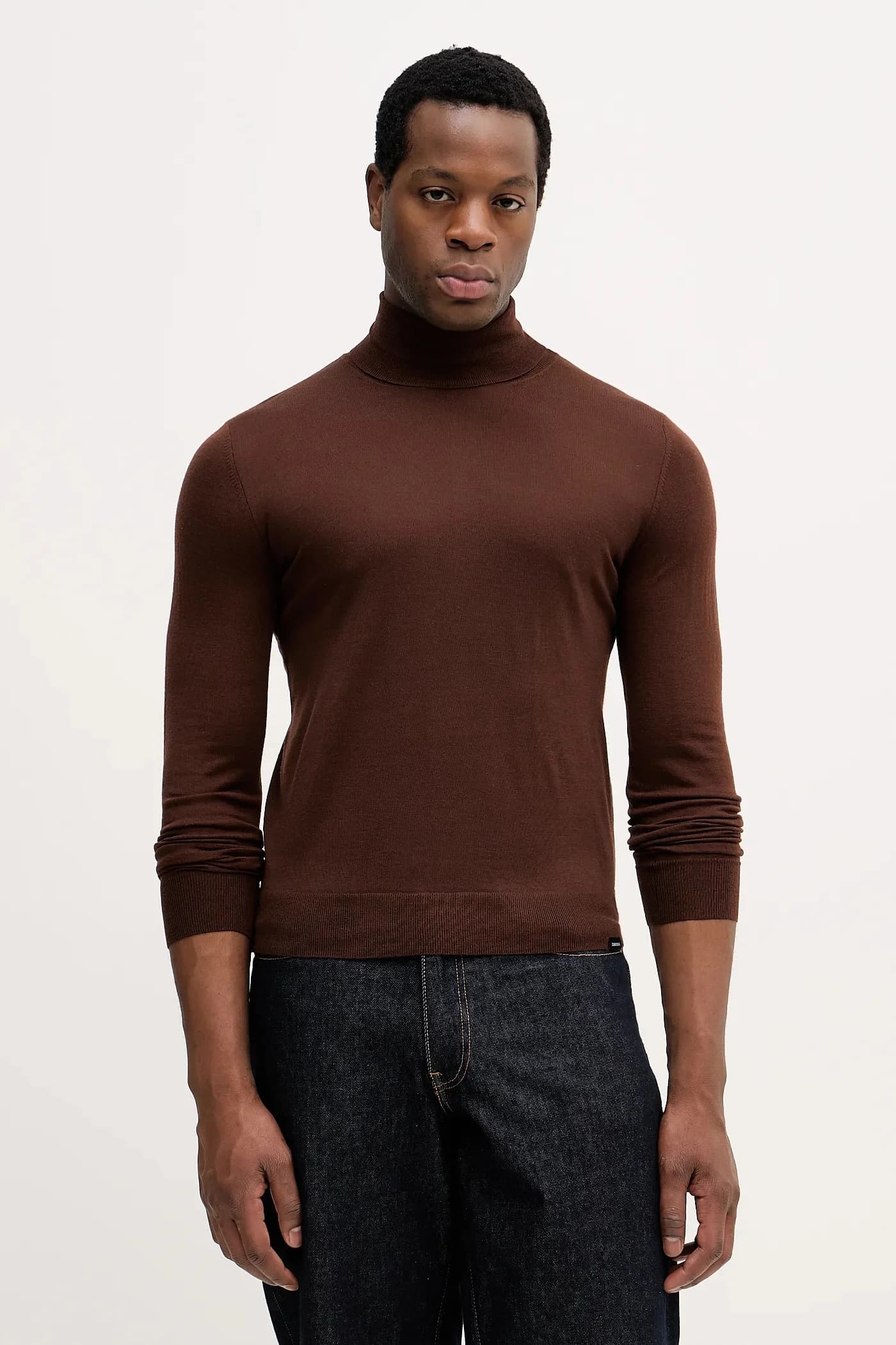 Шерстяной свитер